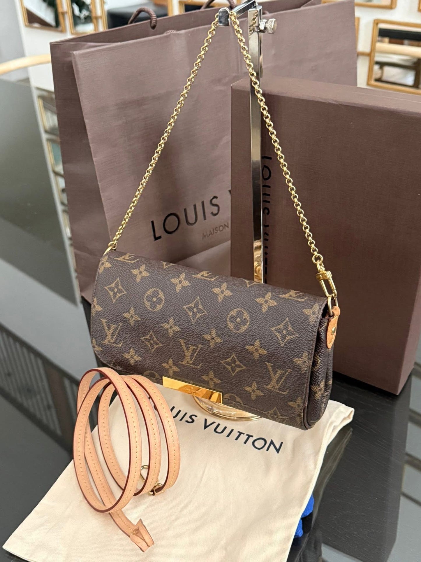 Favorite PM in Monogram with Dustbag, Box and Paper Bag -๐๏ธ Year: 2013