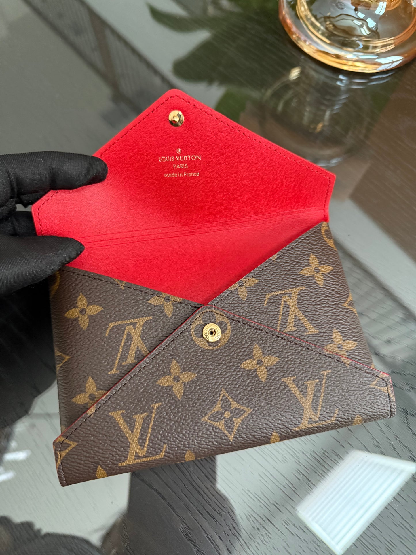 Kirigami Pouch Medium- Microchip