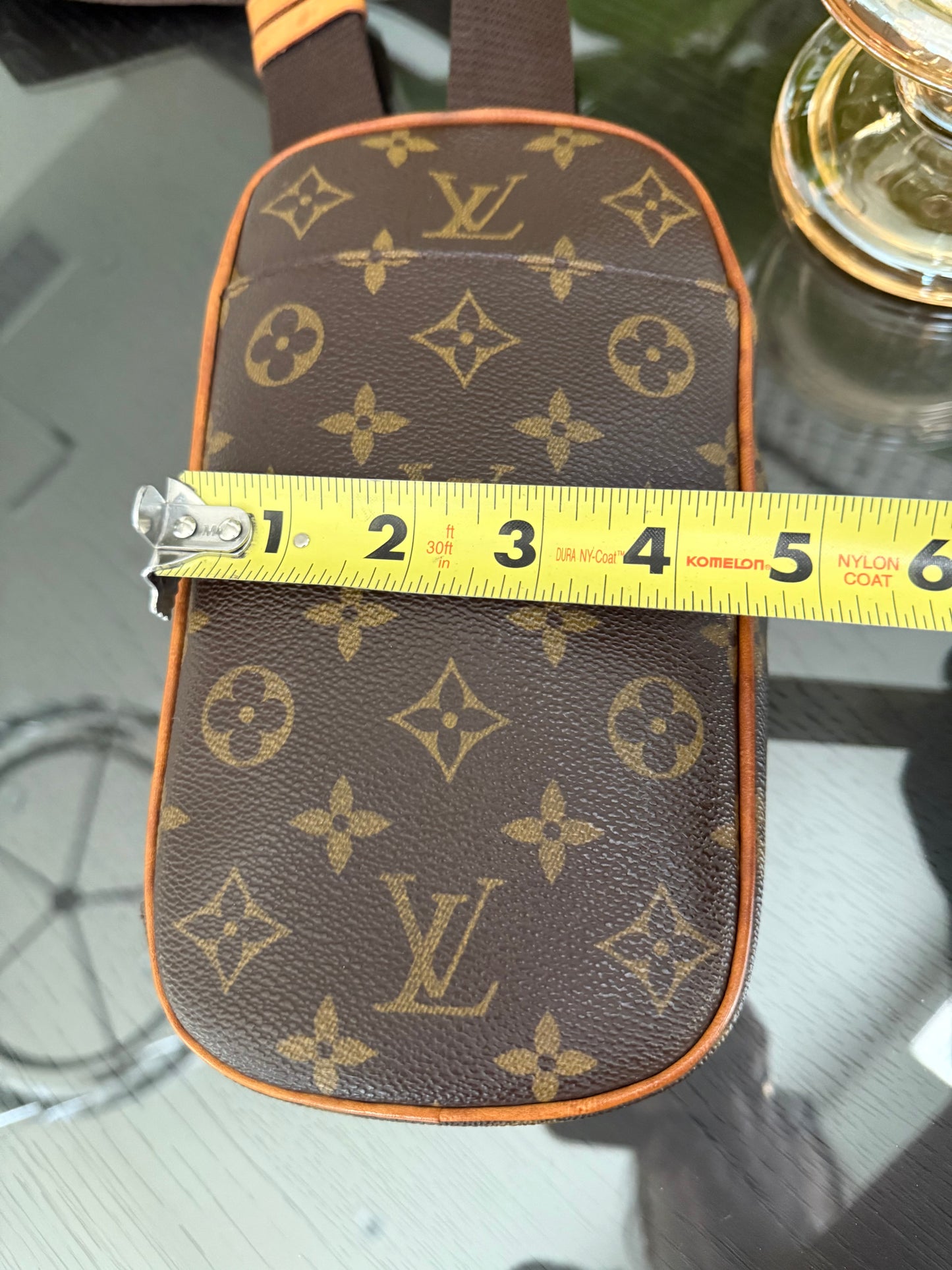 Pochette Gange 🗓️ Year: 2001