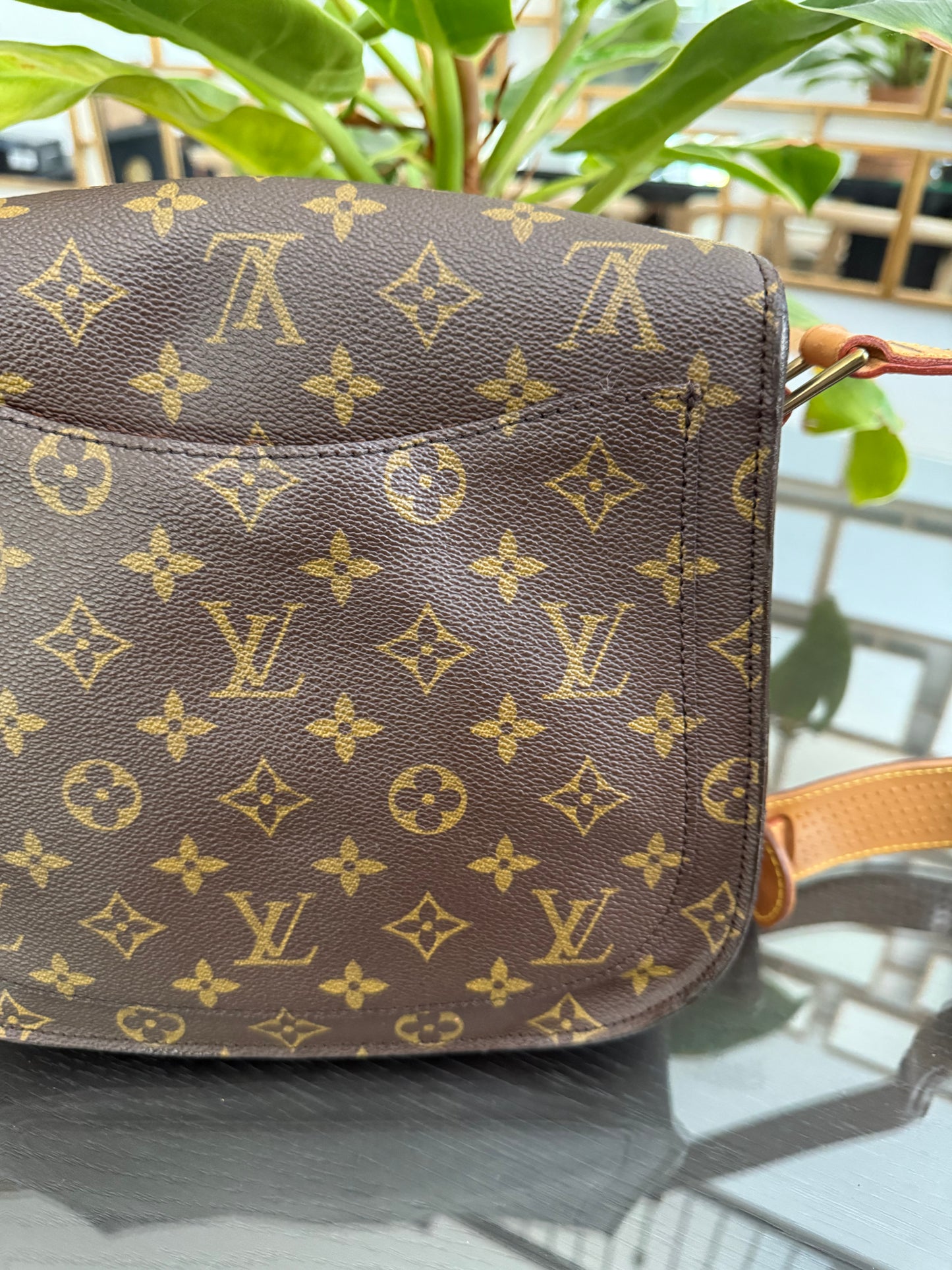 St.Cloud GM Crossbody 🗓️ Year: 1988