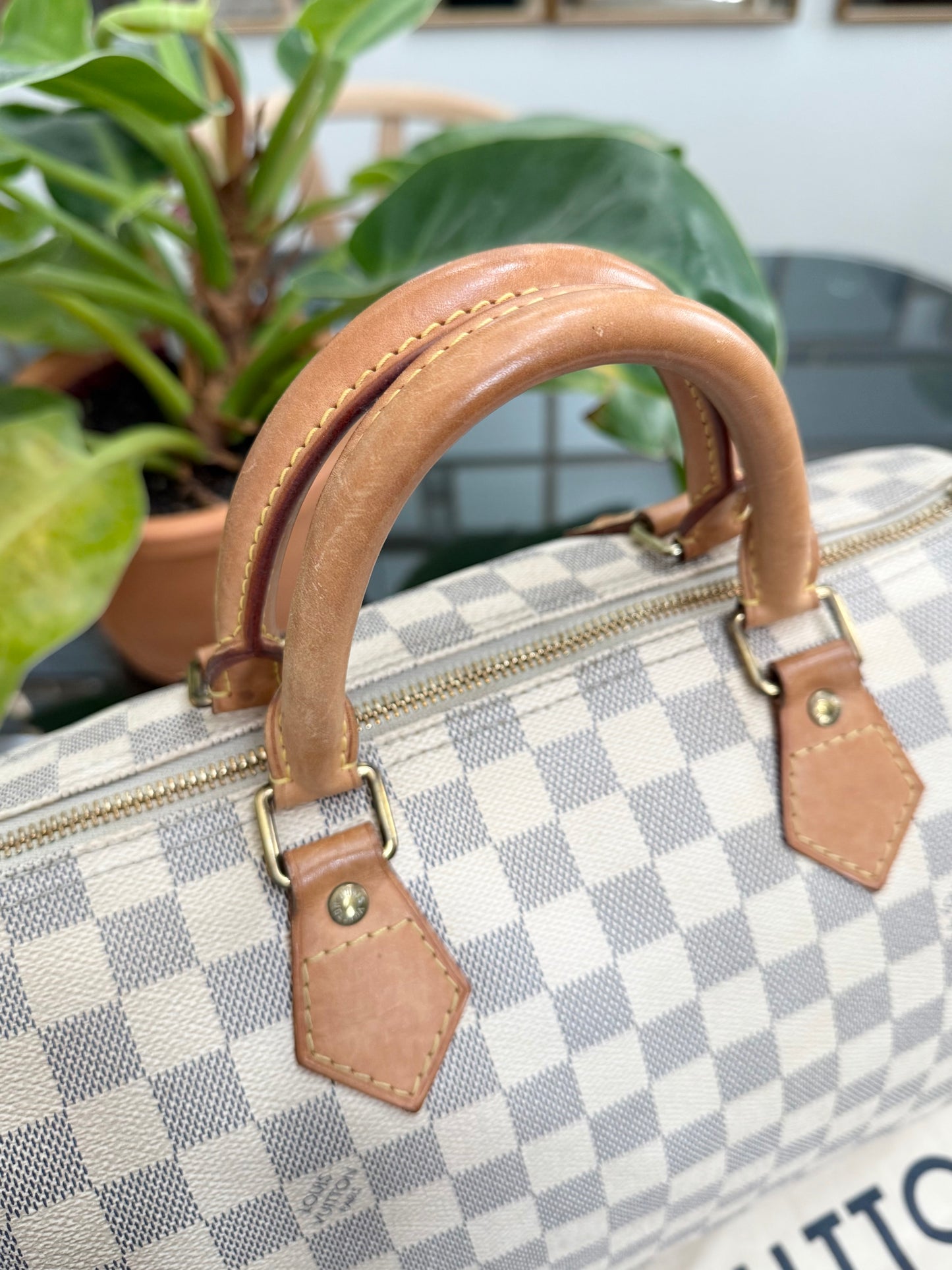 Speedy 30 Azur with π Lock & Keys and Dustbag
ποΈ Year: 2012