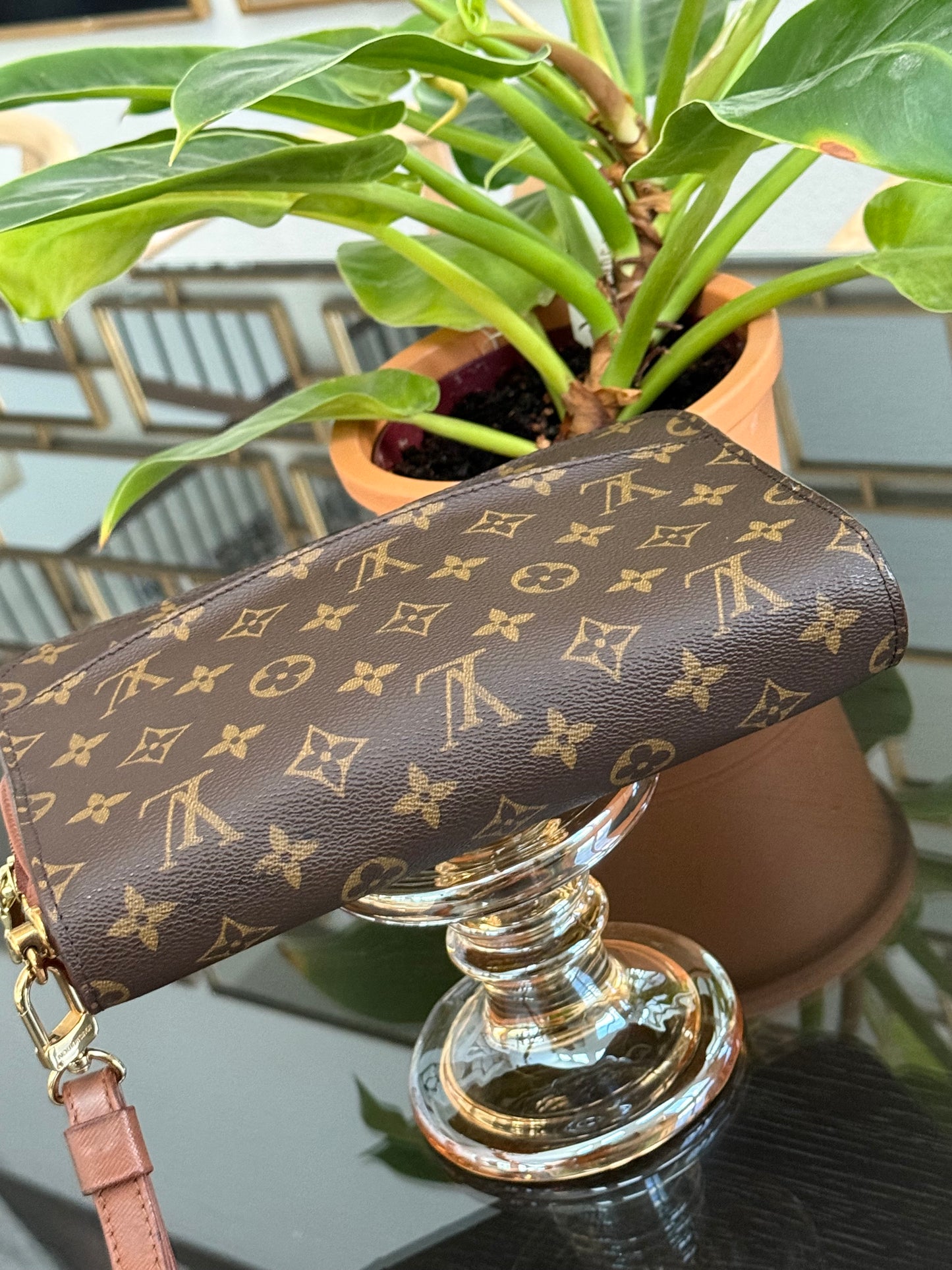 Orsay Clutch -๐๏ธ Year: 1997