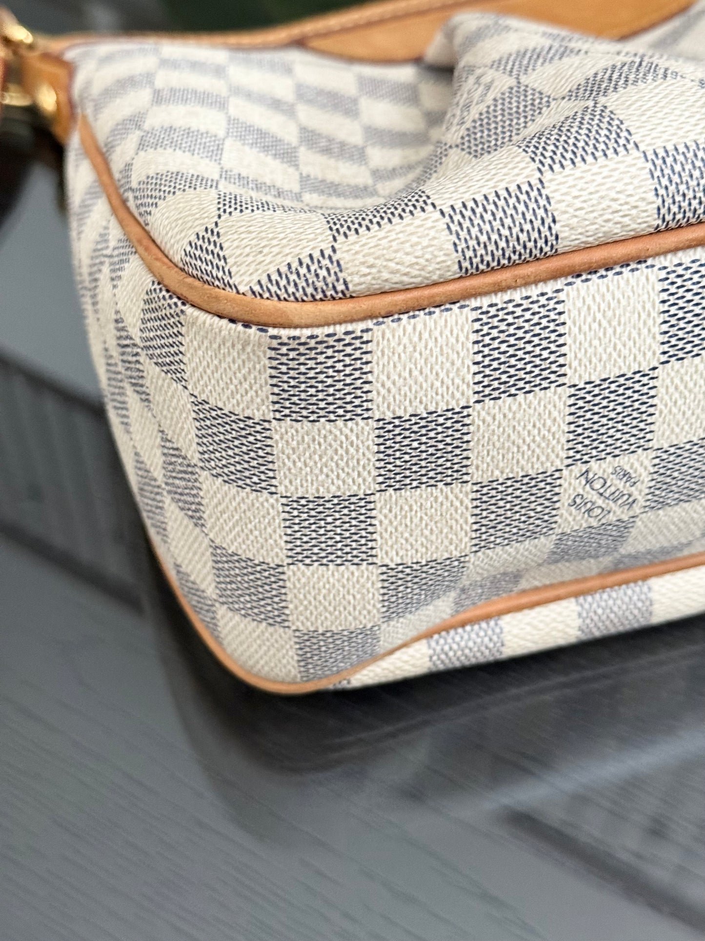 Siracusa PM Crossbody - ๐
Year: 2011