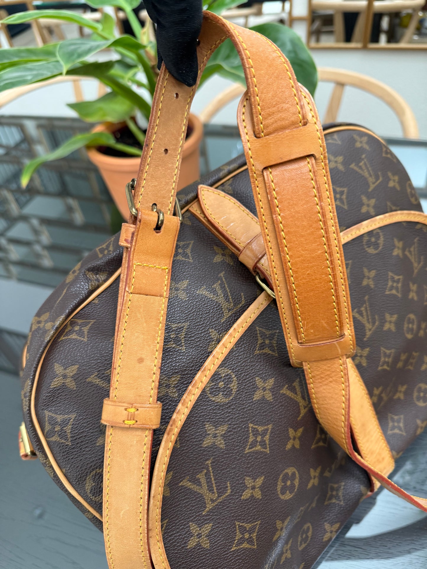Saumur 35 Crossbody -๐๏ธ Year: 1992