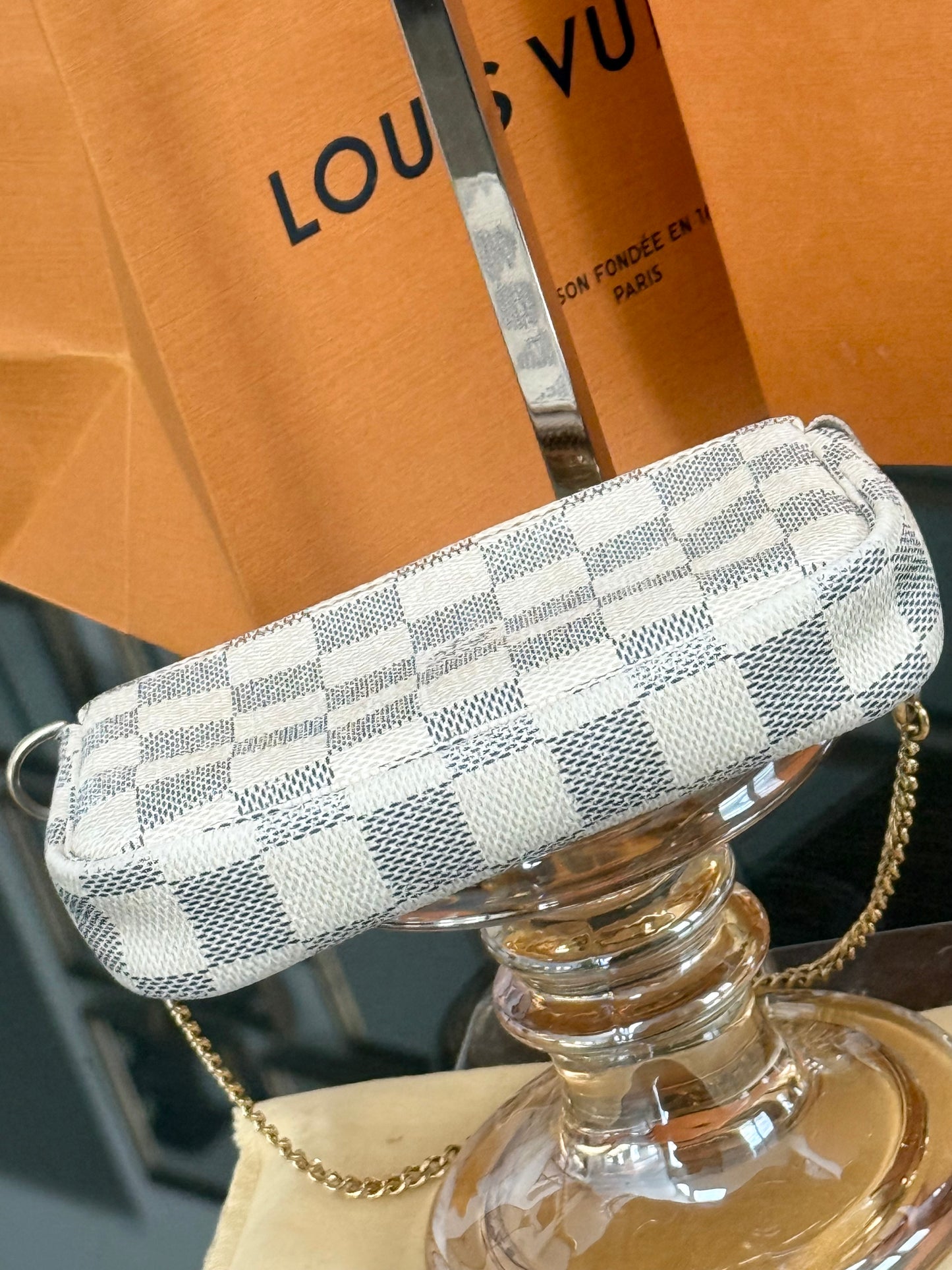 Mini Pochette Accessories in Azur - π
Year: 2010