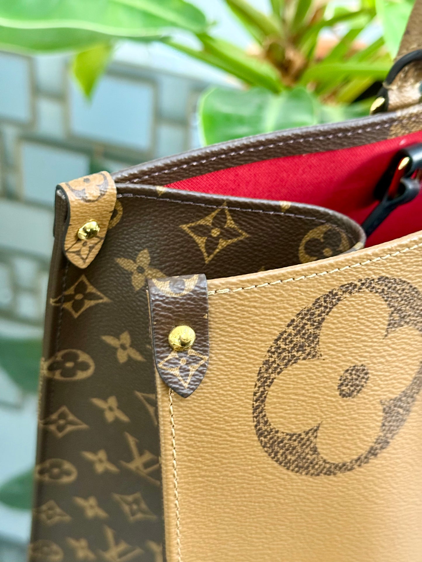 On The Go GM in Monogram -Microchip