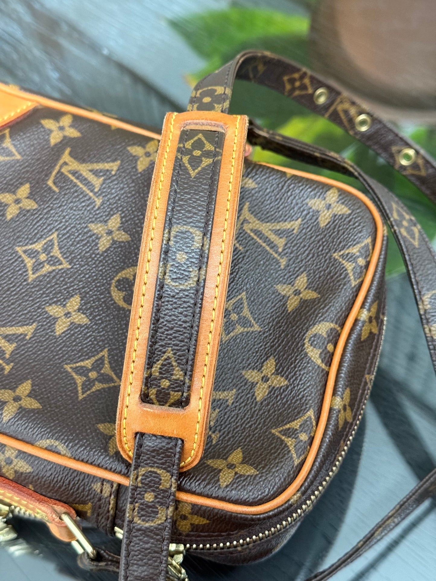 Amazon Crossbody Bag -Year: 2000