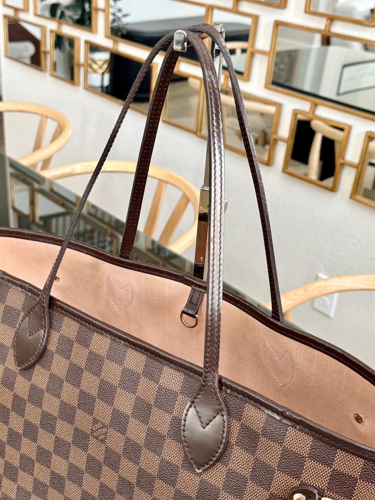 Neverfull MM in Rose Ballerine DE with Dustbag 🗓️ Year: 2016