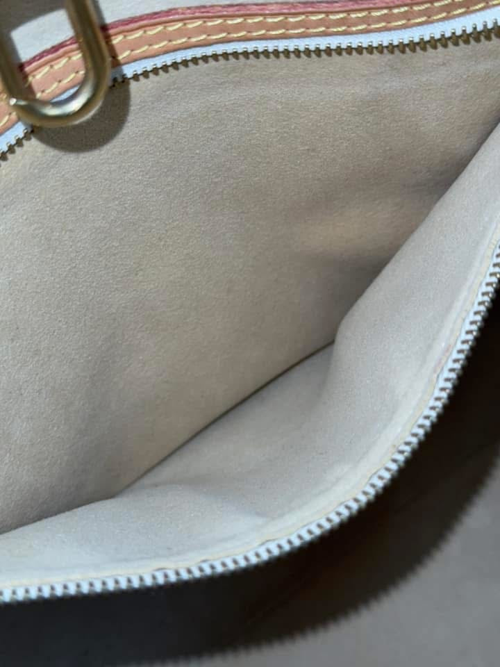 Hampstead MM Azur with Insert Dustbag
ποΈ Year: 2008