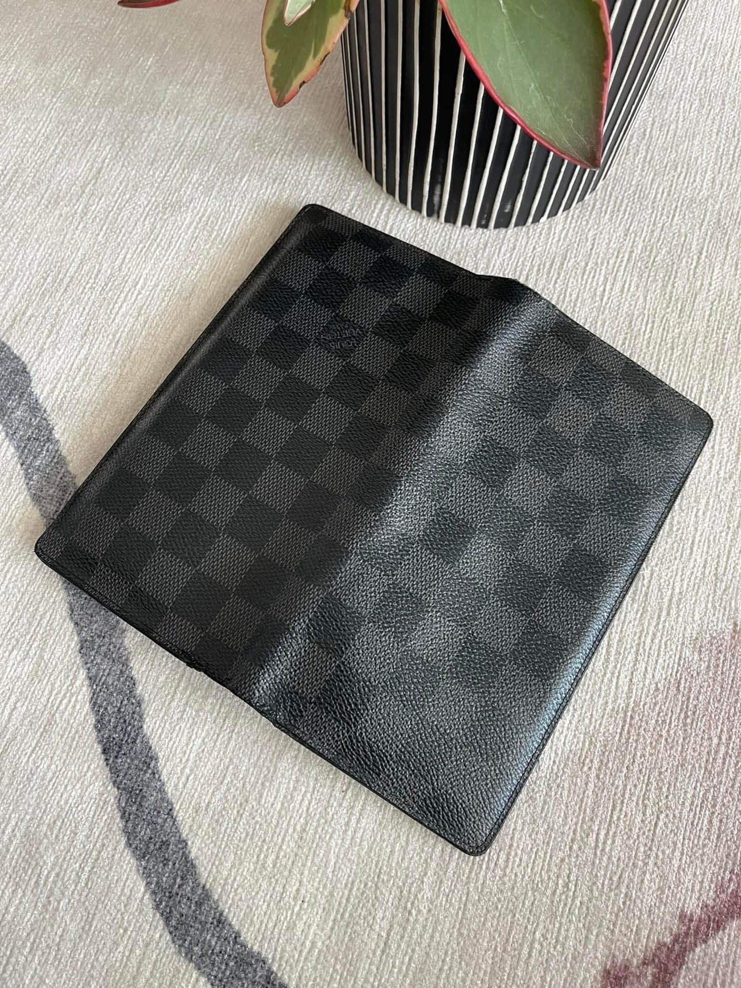 Brazza Wallet in Damier Graphite -Year 1999