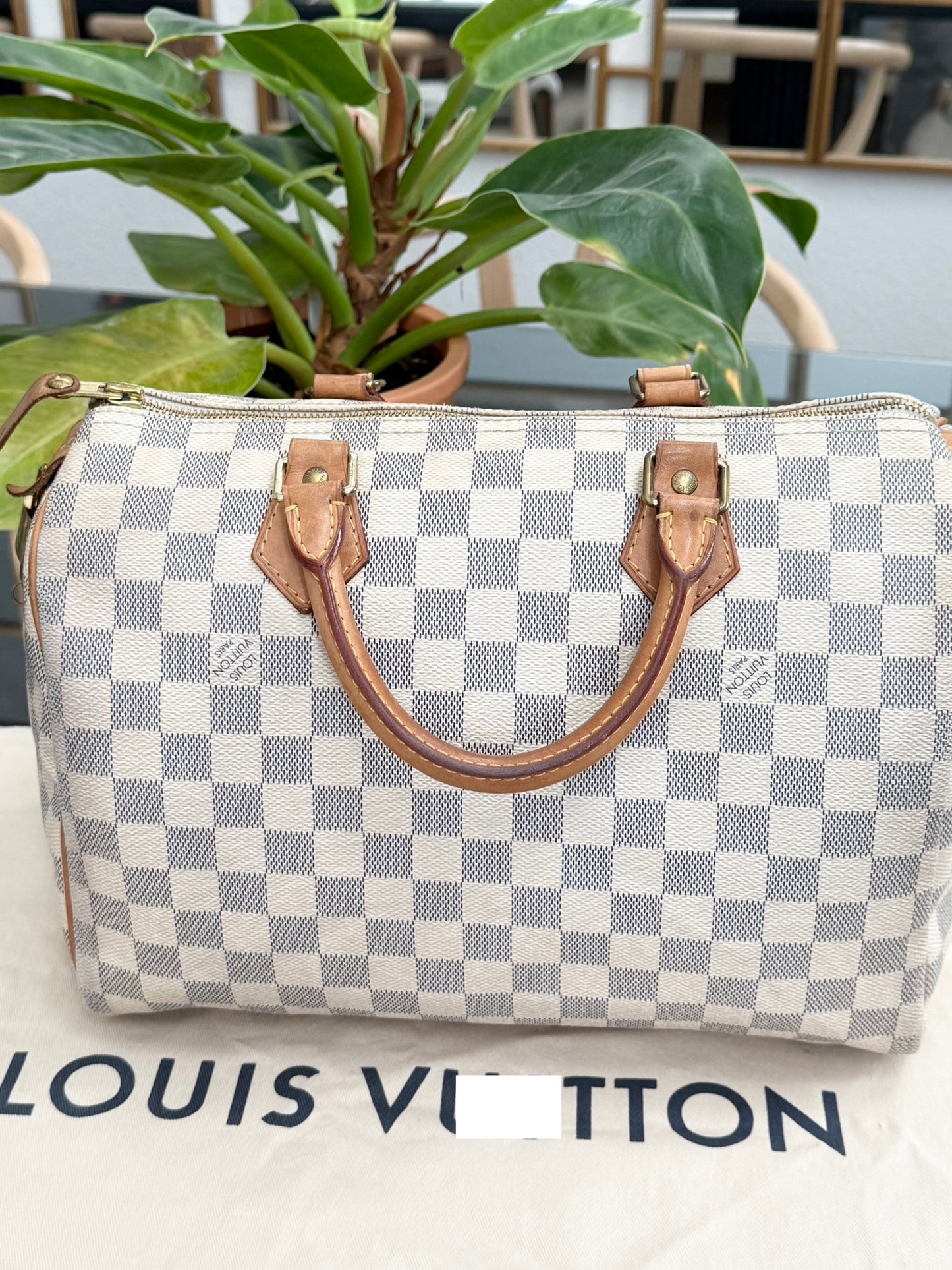 Speedy 30 Azur with π Lock & Keys and Dustbag
ποΈ Year: 2012