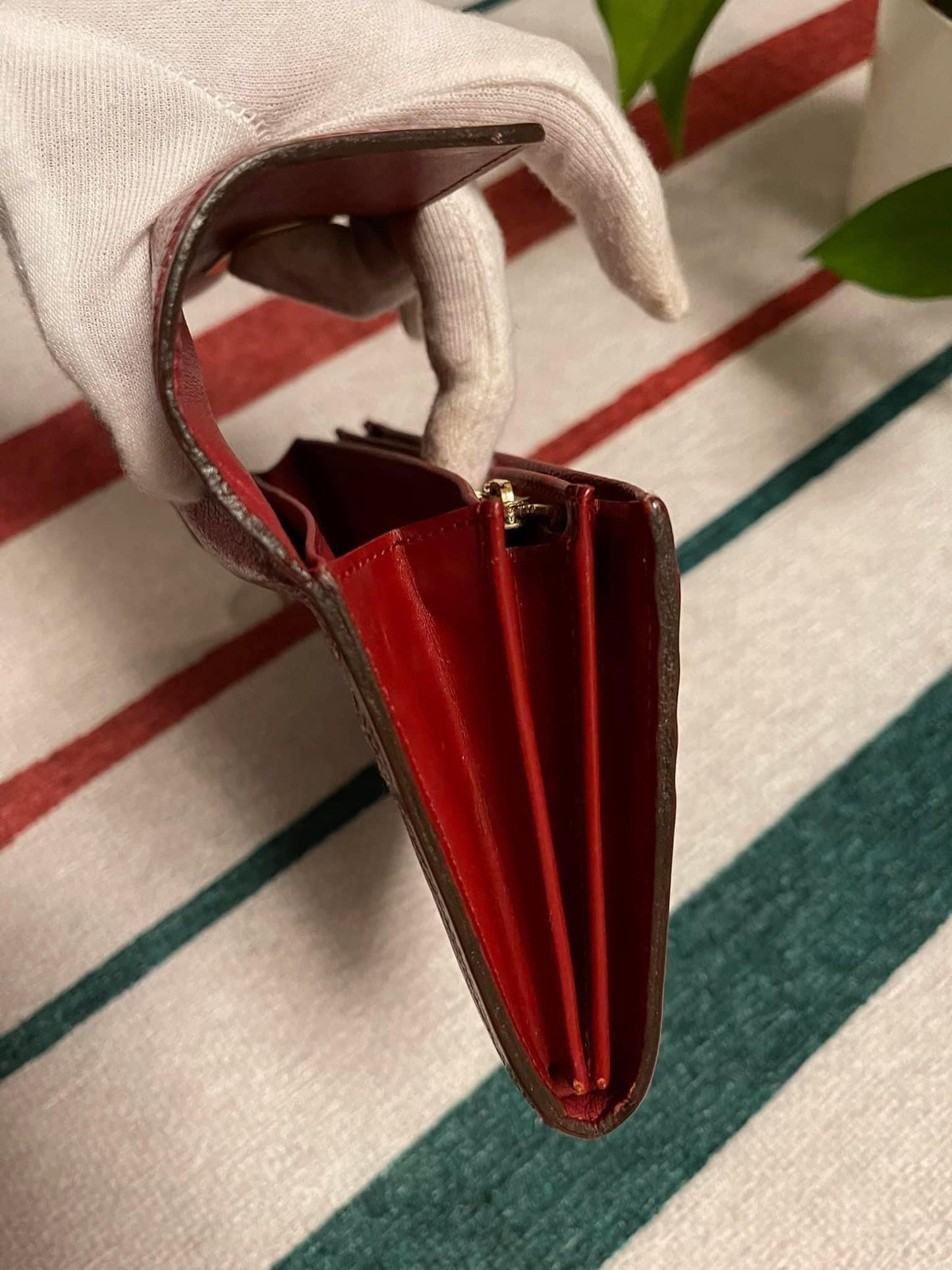 Red Suhali Leather Le Favori Wallet -YEAR 2009
