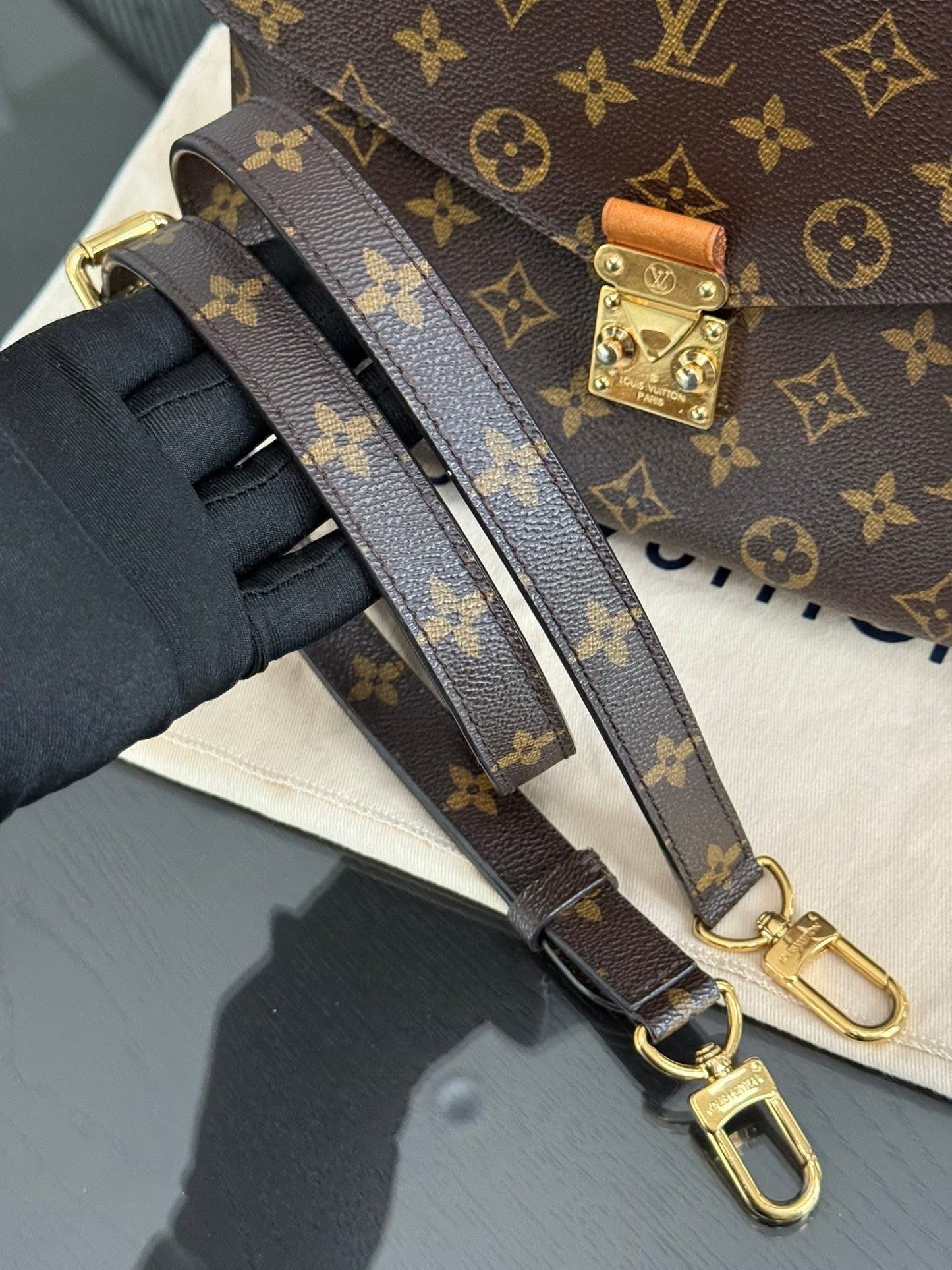 Pochette Metis in Monogram with Box, Dustbag and Paper bag -Year 2015