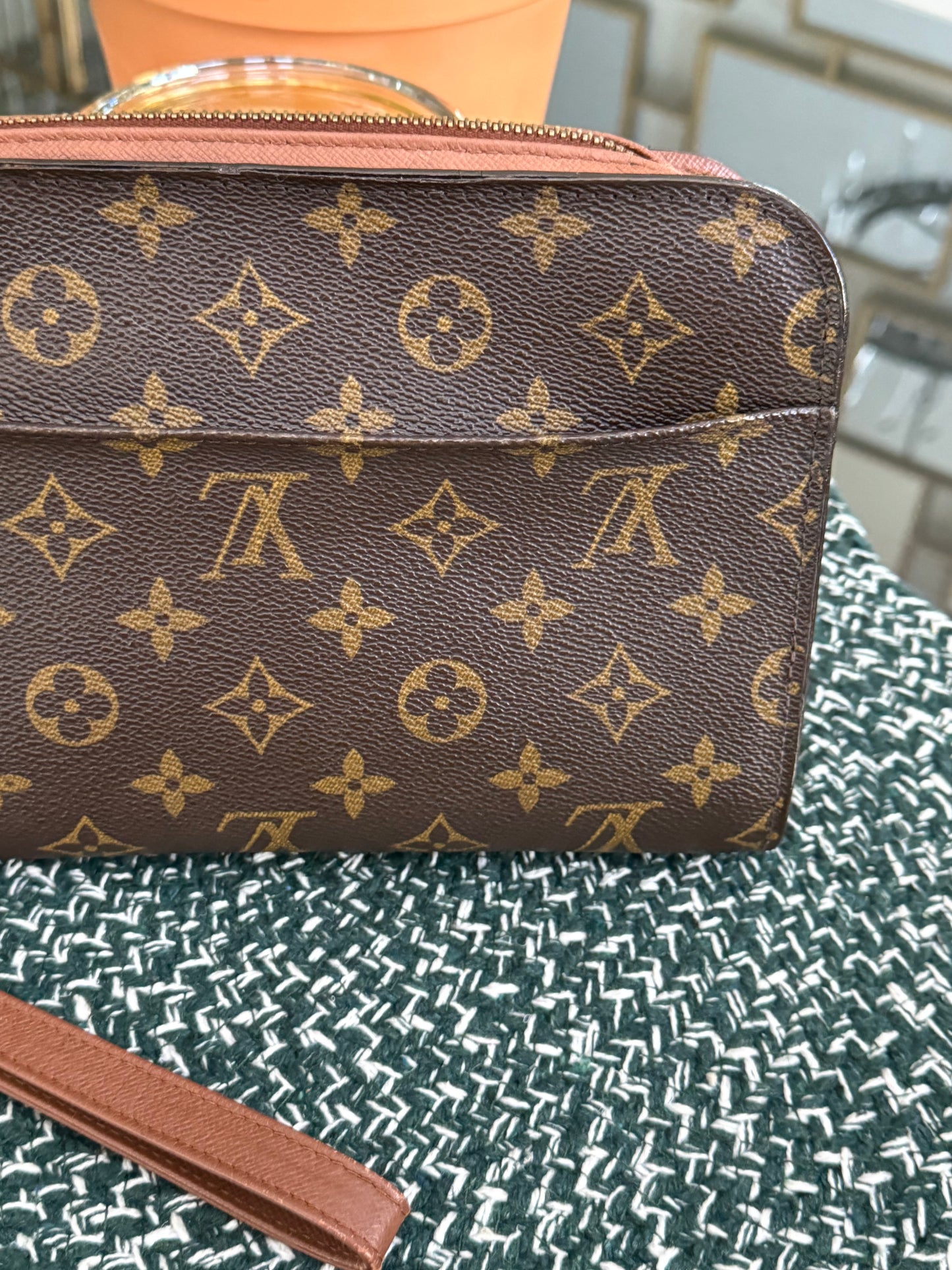 Orsay Clutch ๐๏ธ Year: 1997