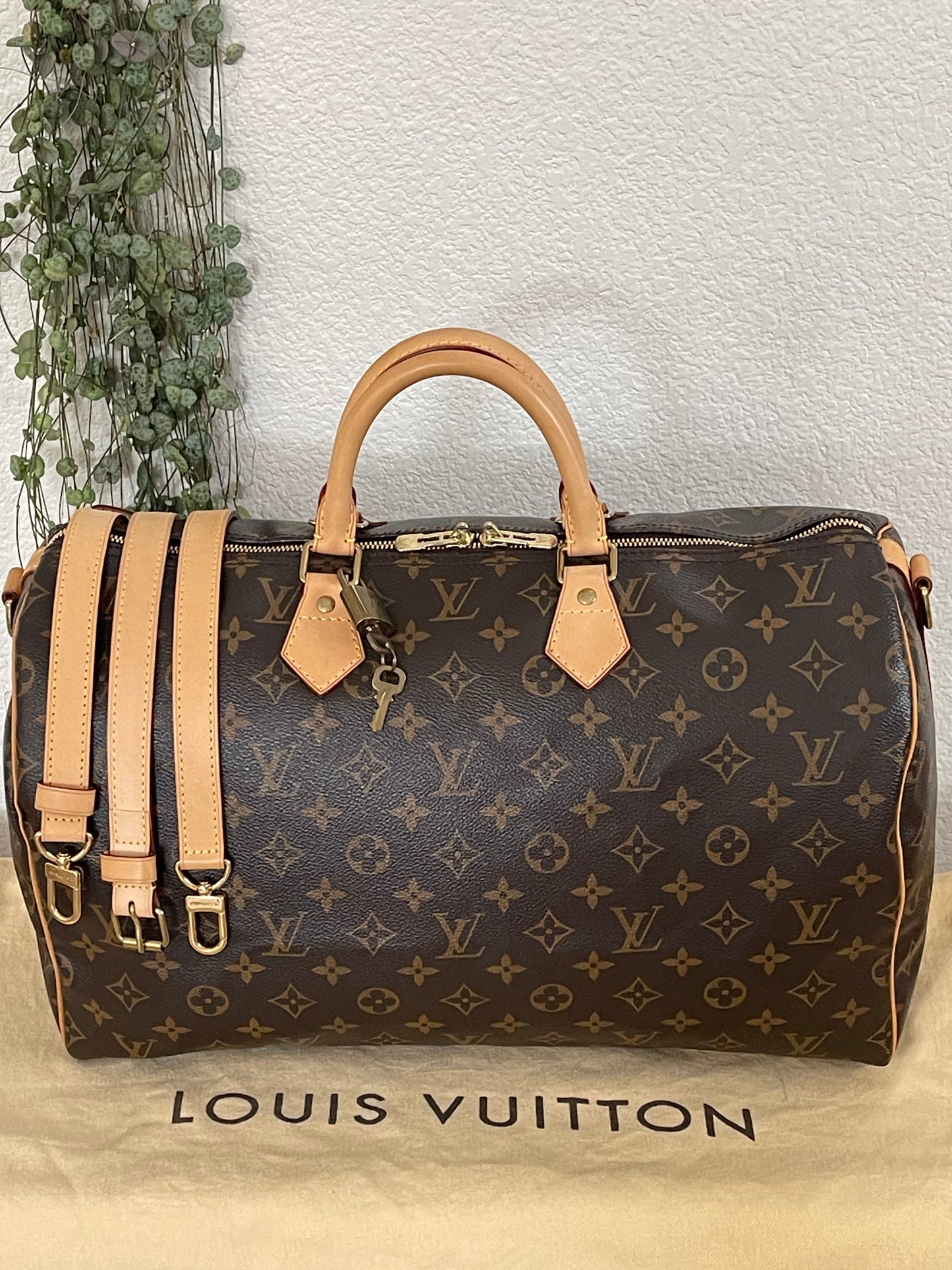Speedy 40 Bandoulier with ๐ Lock & Keys and Dustbag -Year: 2012