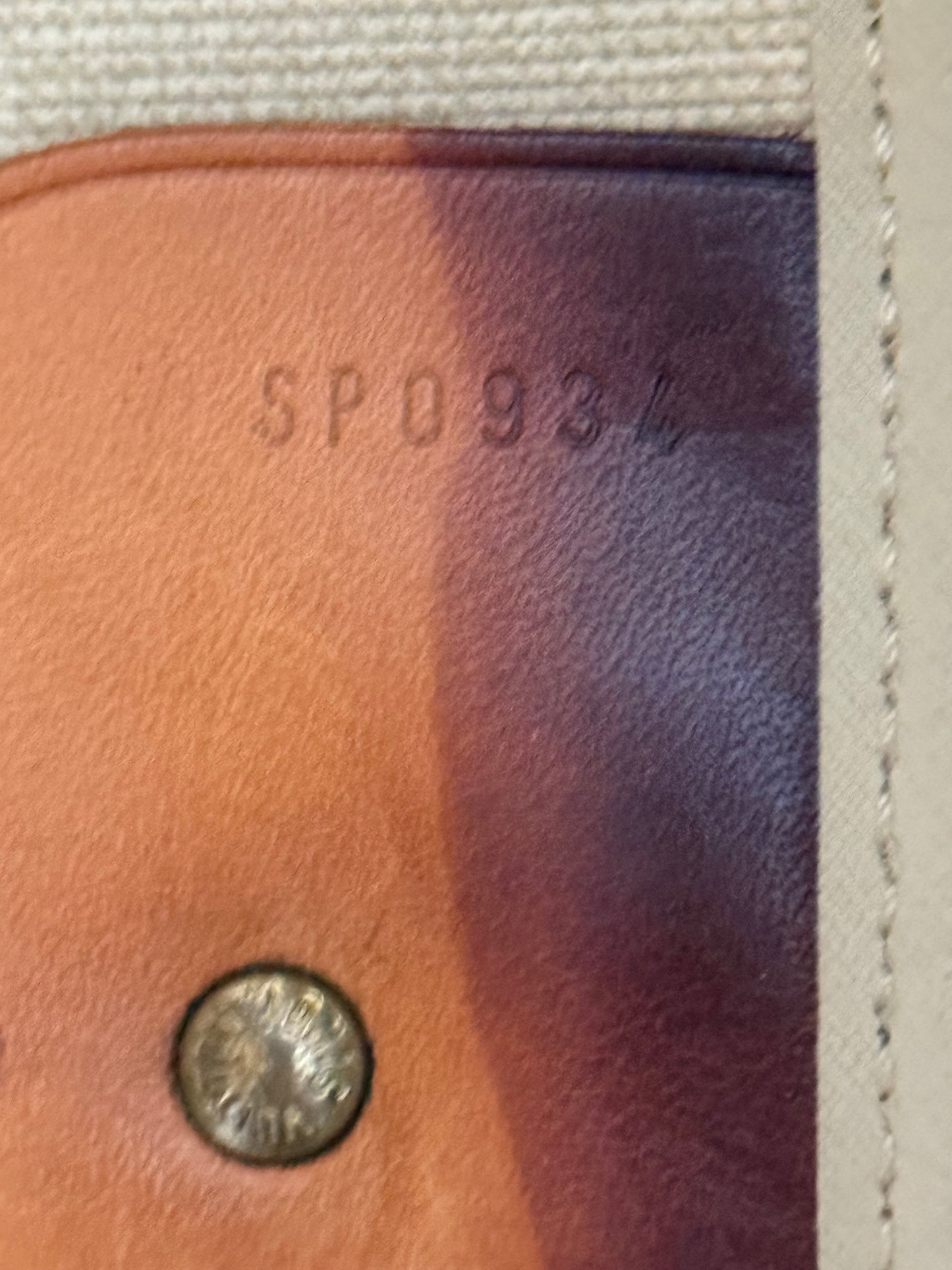 Sirius 50 Soft Suitcase Luggage - ๐
Year: 199