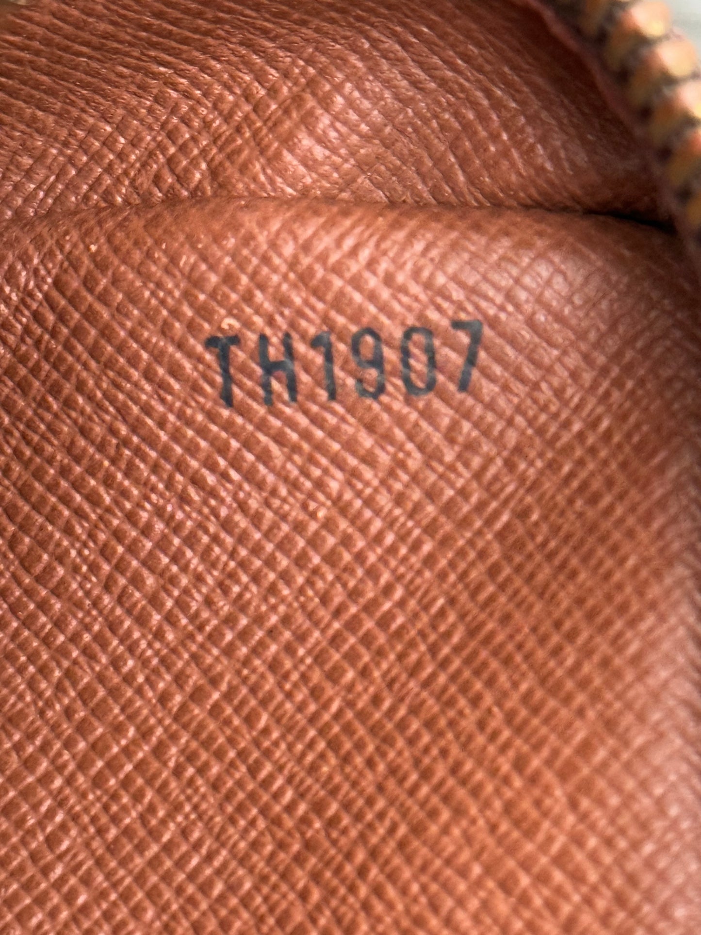 Amazon Crossbody Bag -Year: 1997