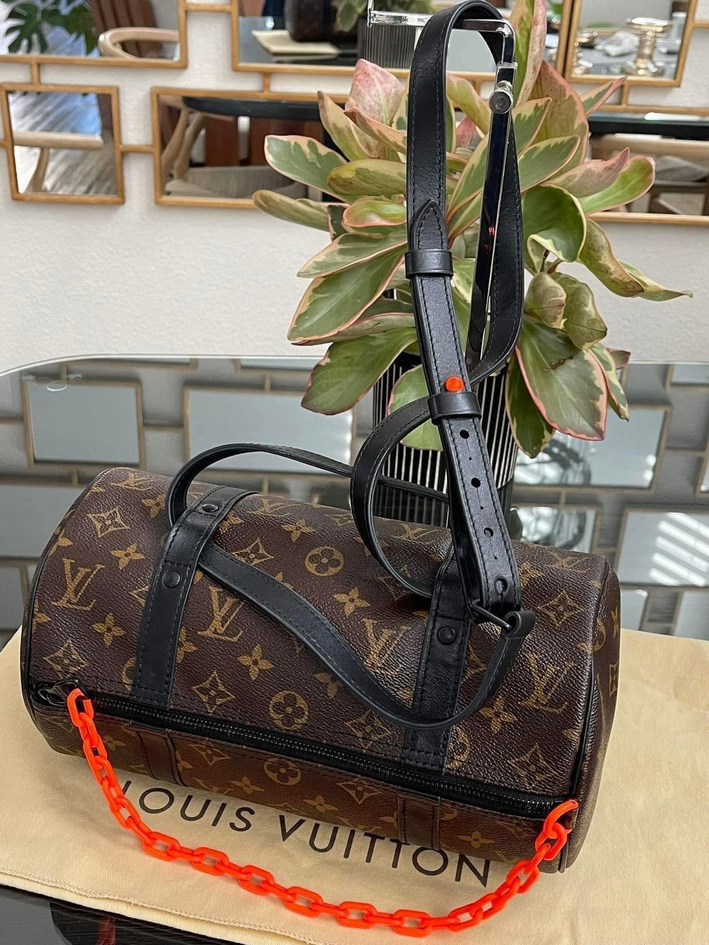Solar Ray Papillon Monogram -Year: 2019