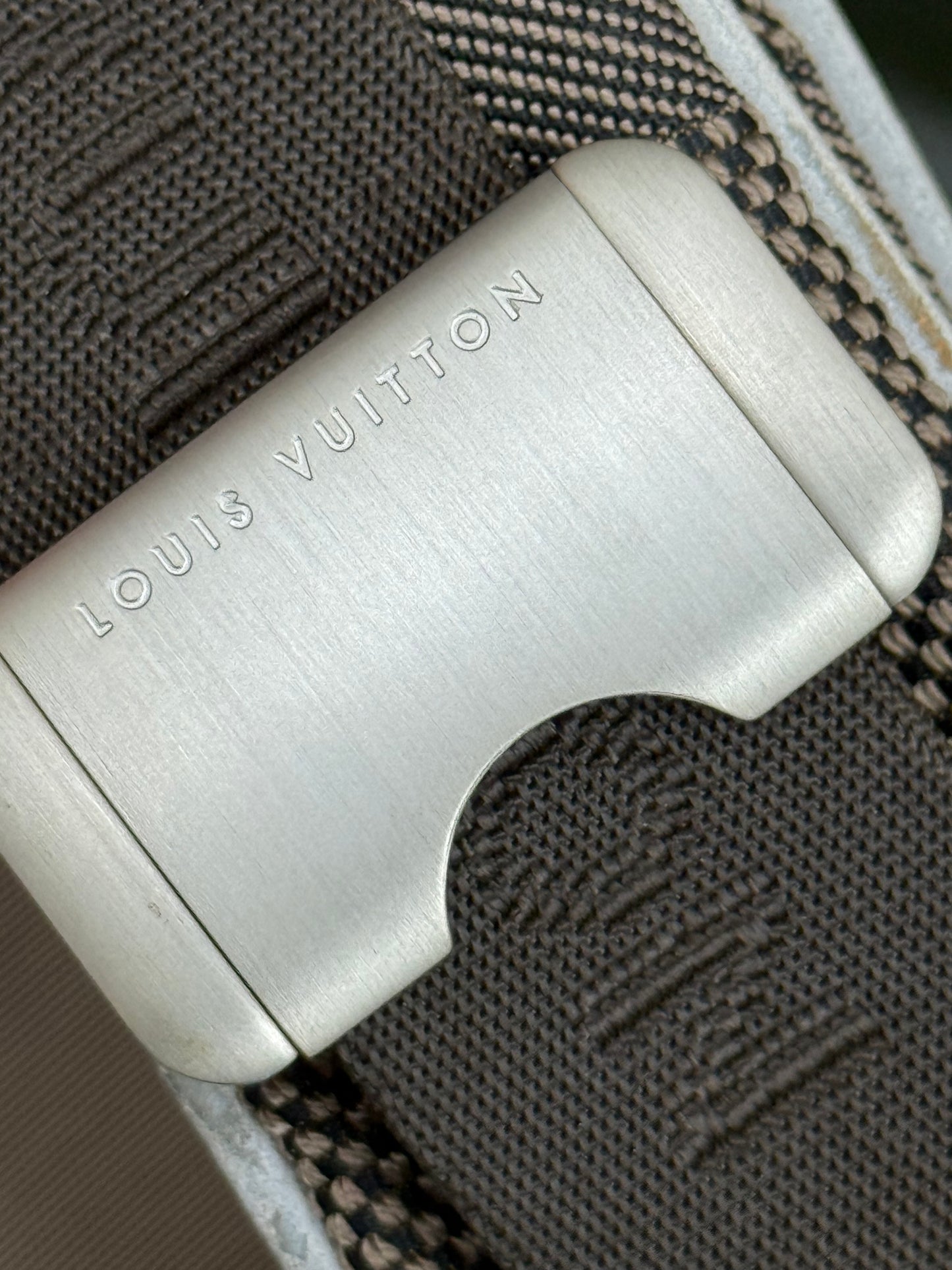 Damier Geant Ceinture Jogging Waist Bag -🗓️ Year: 2004