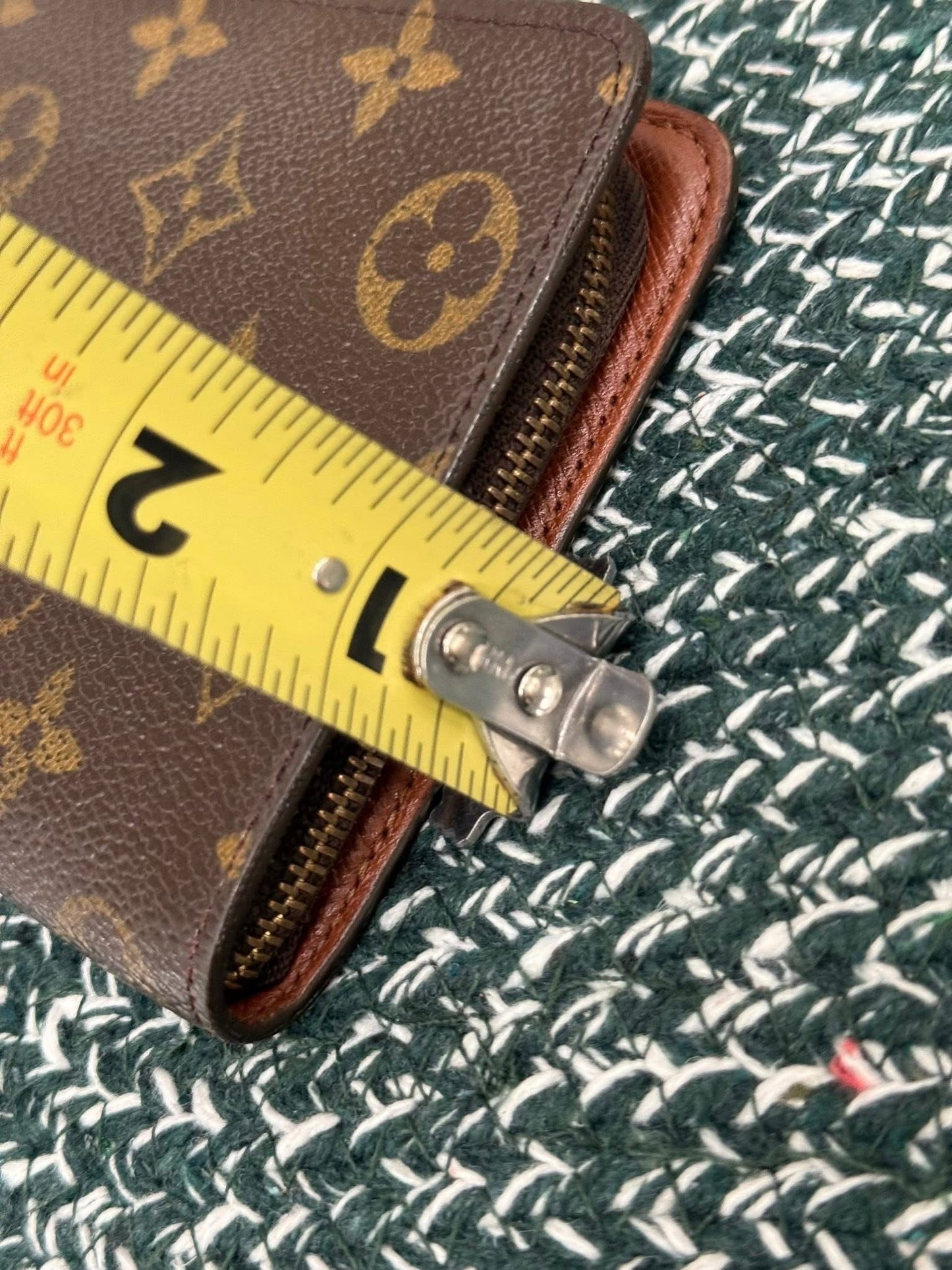 Monogram Zippy Wallet ๐๏ธ Year: 1998