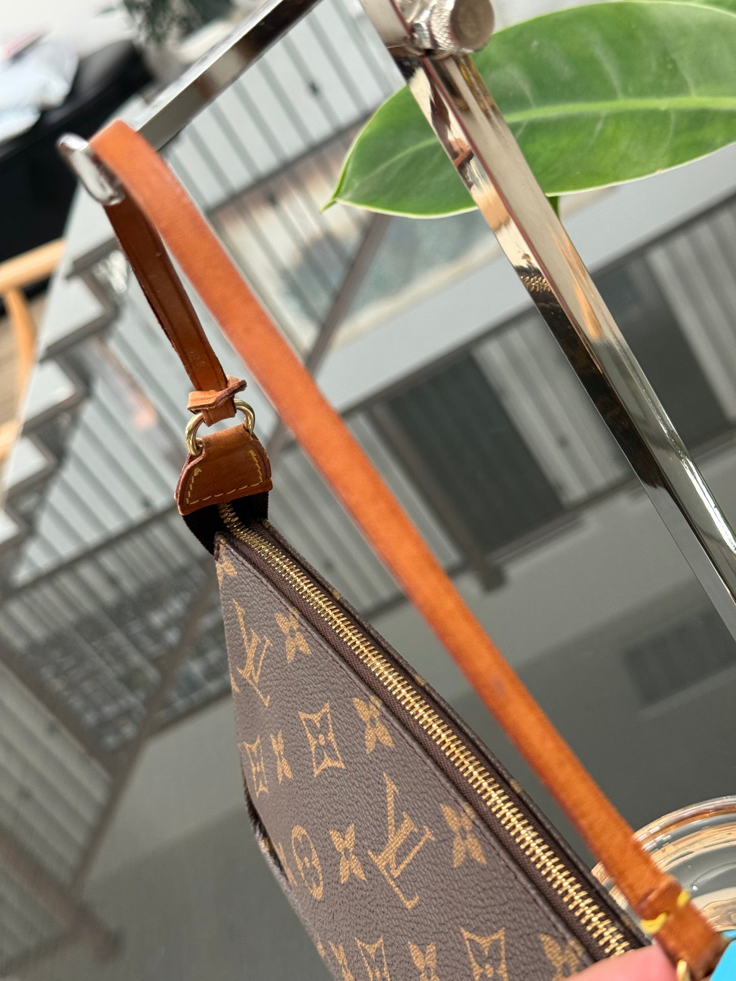 Pochette Accessories - ๐
Year: 1999