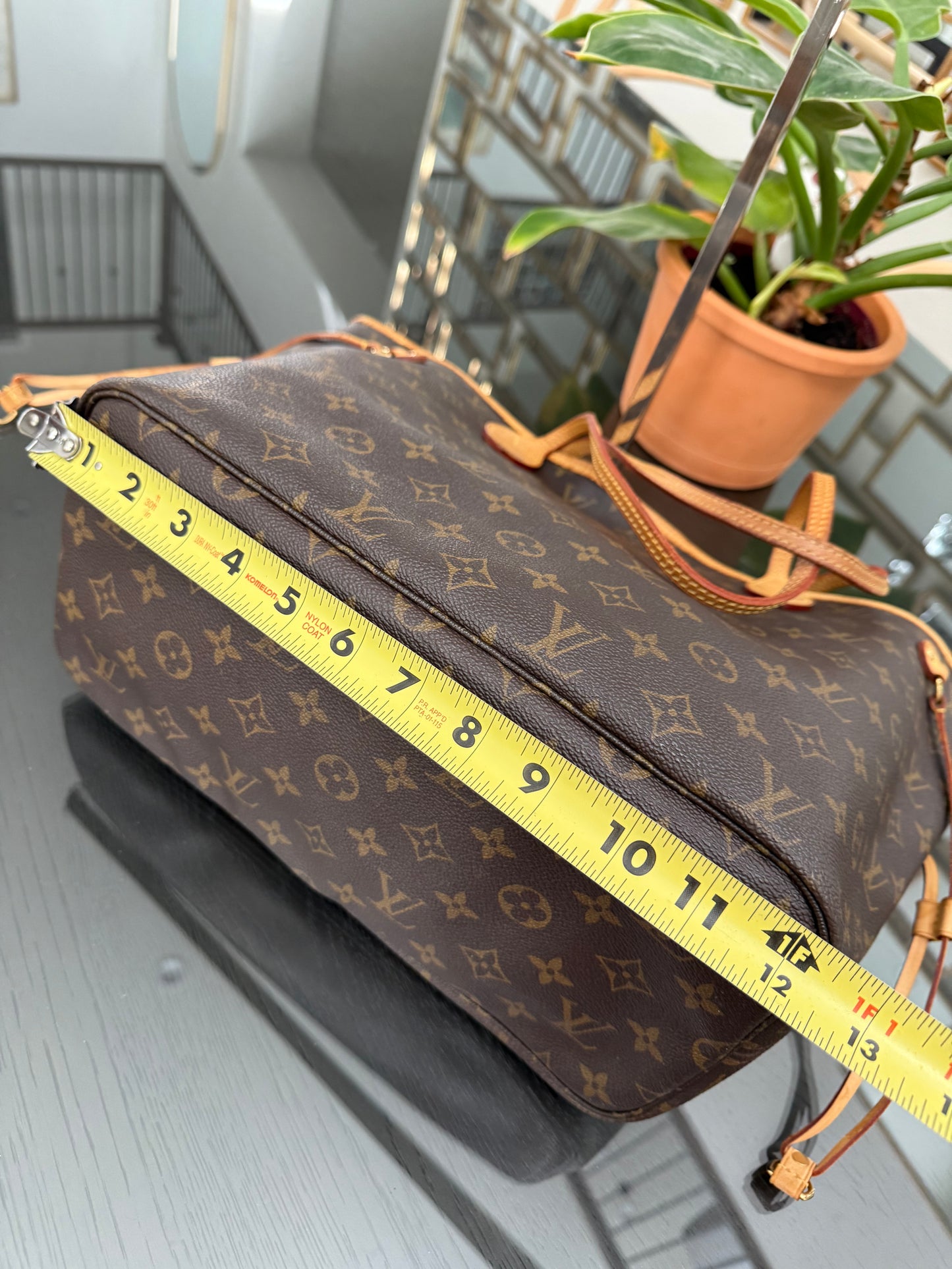 Neverfull MM ๐
Year: 2008
