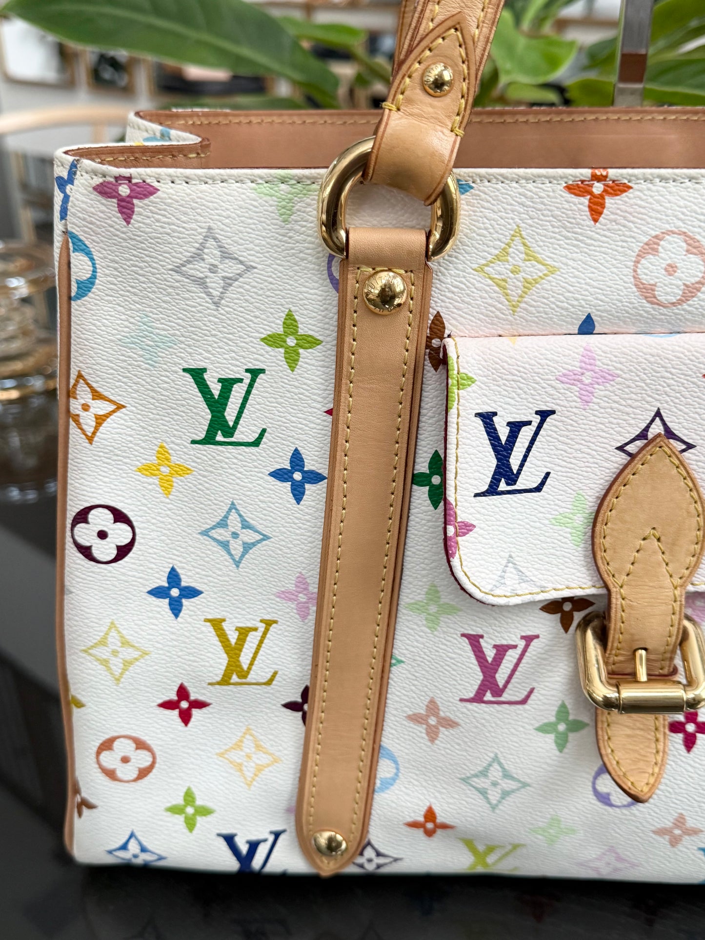 Aurelia MM Multicolor White with Dustbag π
Year: 2006