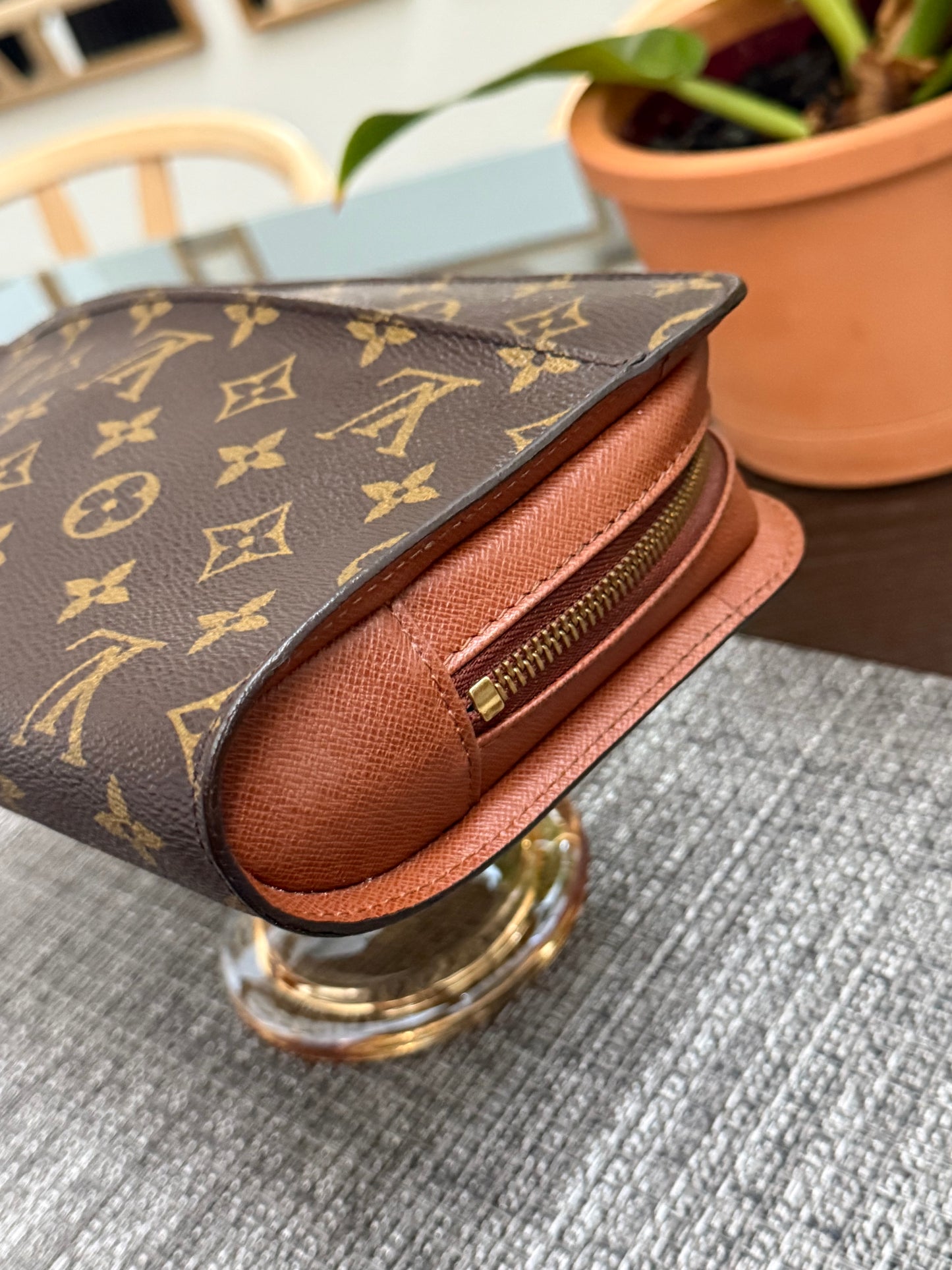 Orsay Clutch -๐๏ธ Year: 1998