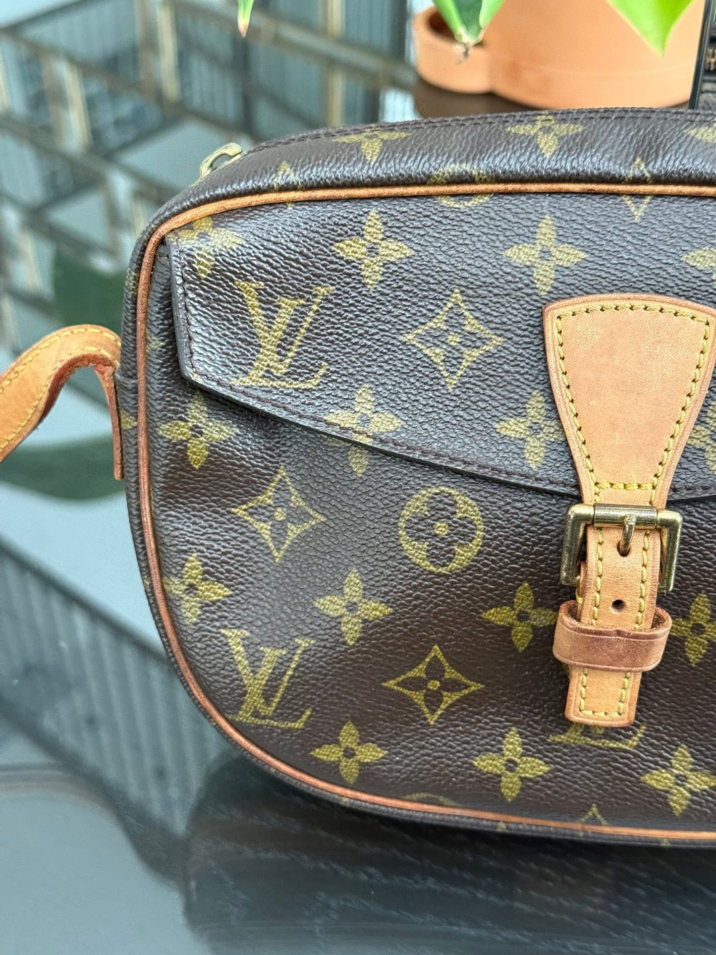 Jeaunefille PM Crossbody - π
Year: 1995