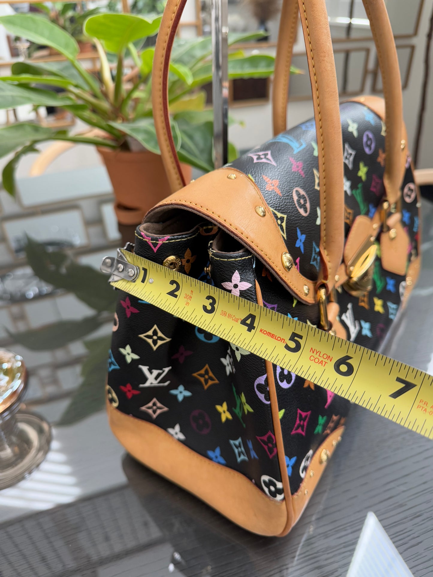 Multicolor Beverly GM with Dustbag ๐
Year: 2000