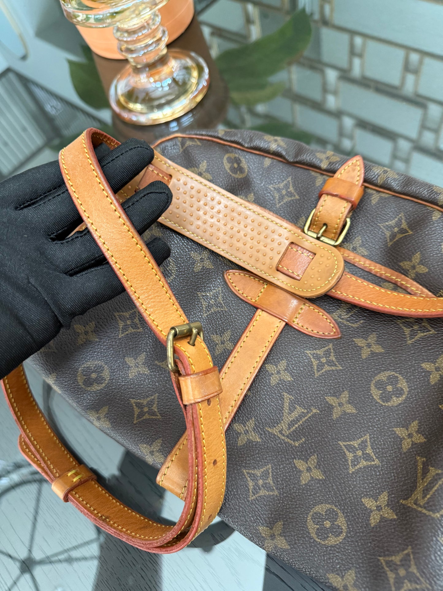 Saumur 30 Crossbody -๐๏ธ Year: 1992