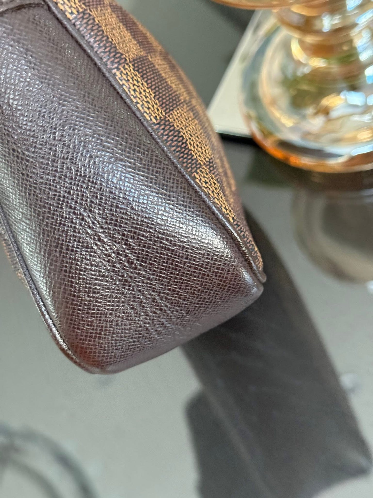 Damier Ebene Trousse Pochette - ๐
Year: 2008