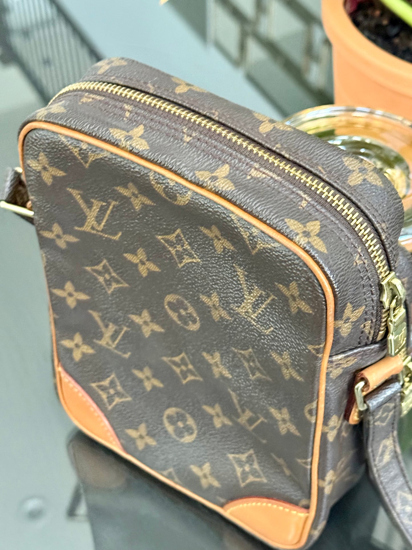 Amazon Crossbody Bag -Year: 1999