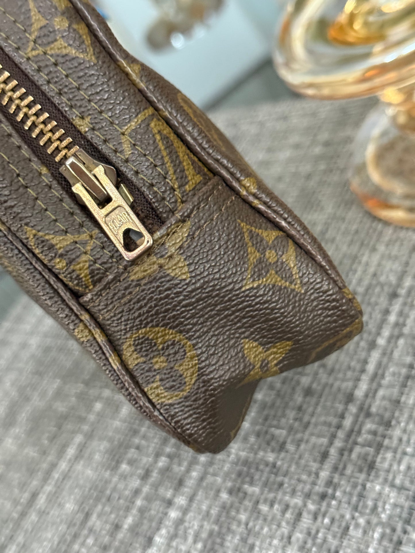 Trousse 18 -Pre Date Code