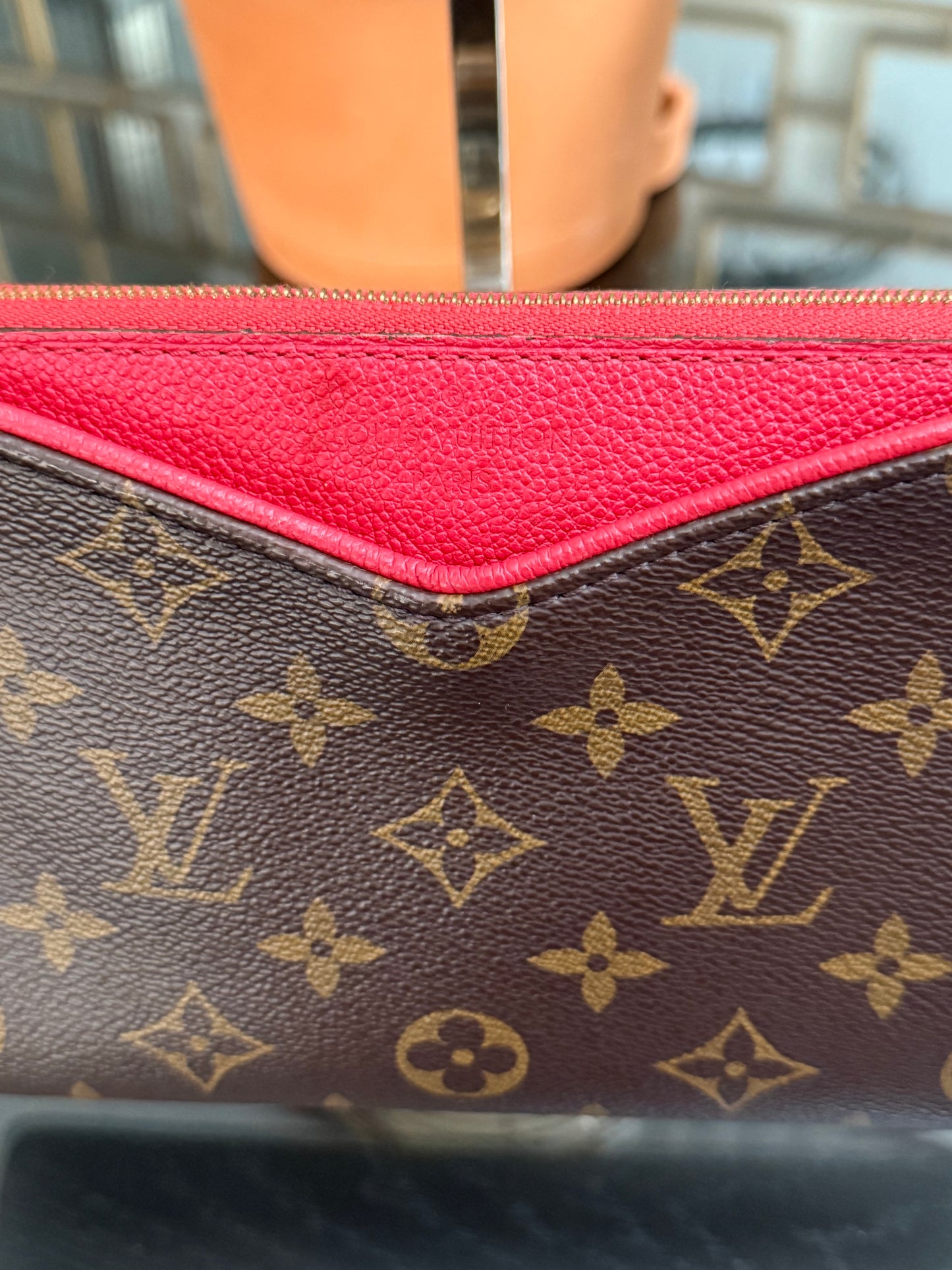 Pallas Clutch w/ Box and Dustbag - ๐๏ธ Year: 2016