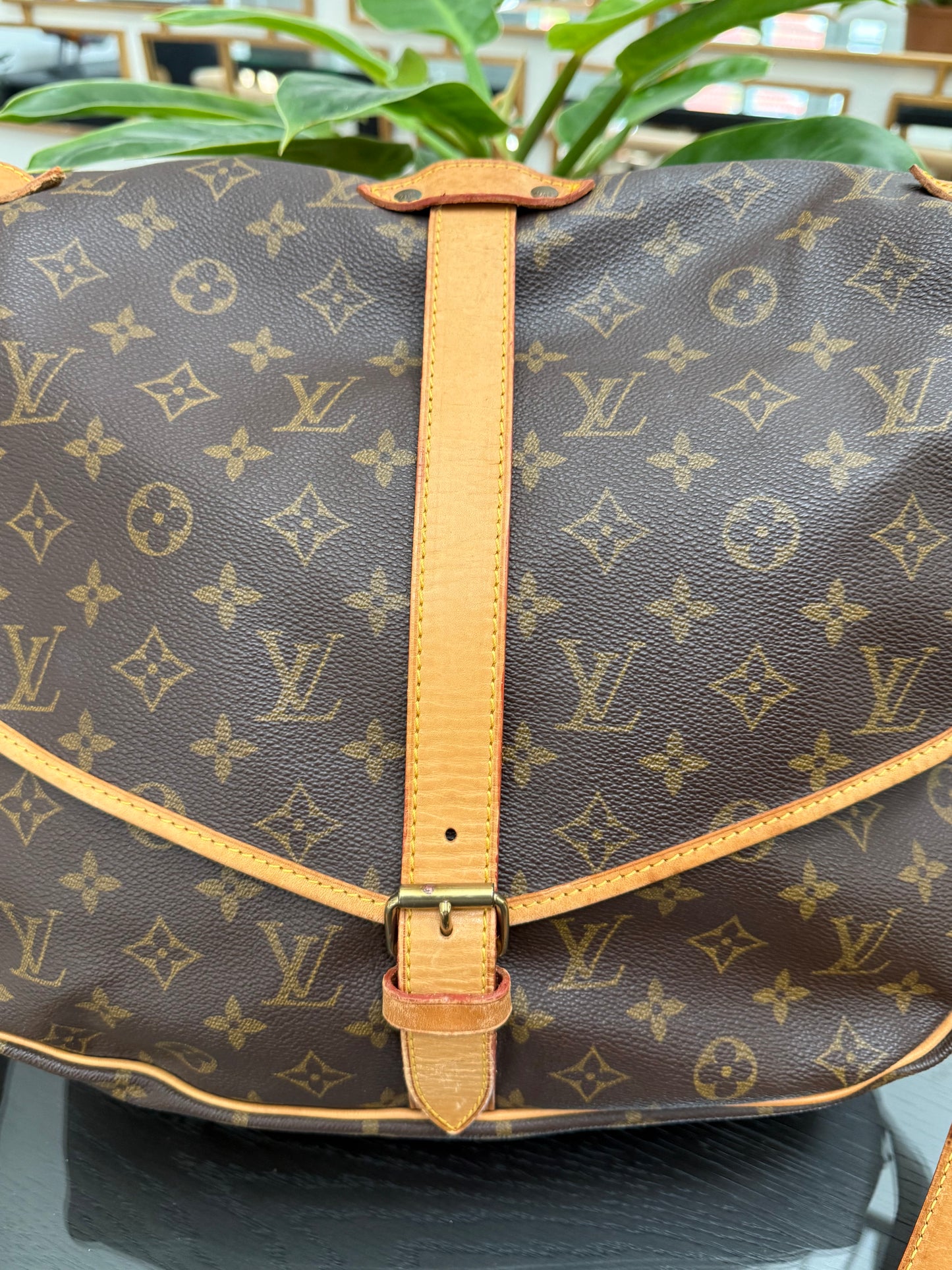 Saumur 35 Crossbody -๐๏ธ Year: 1992