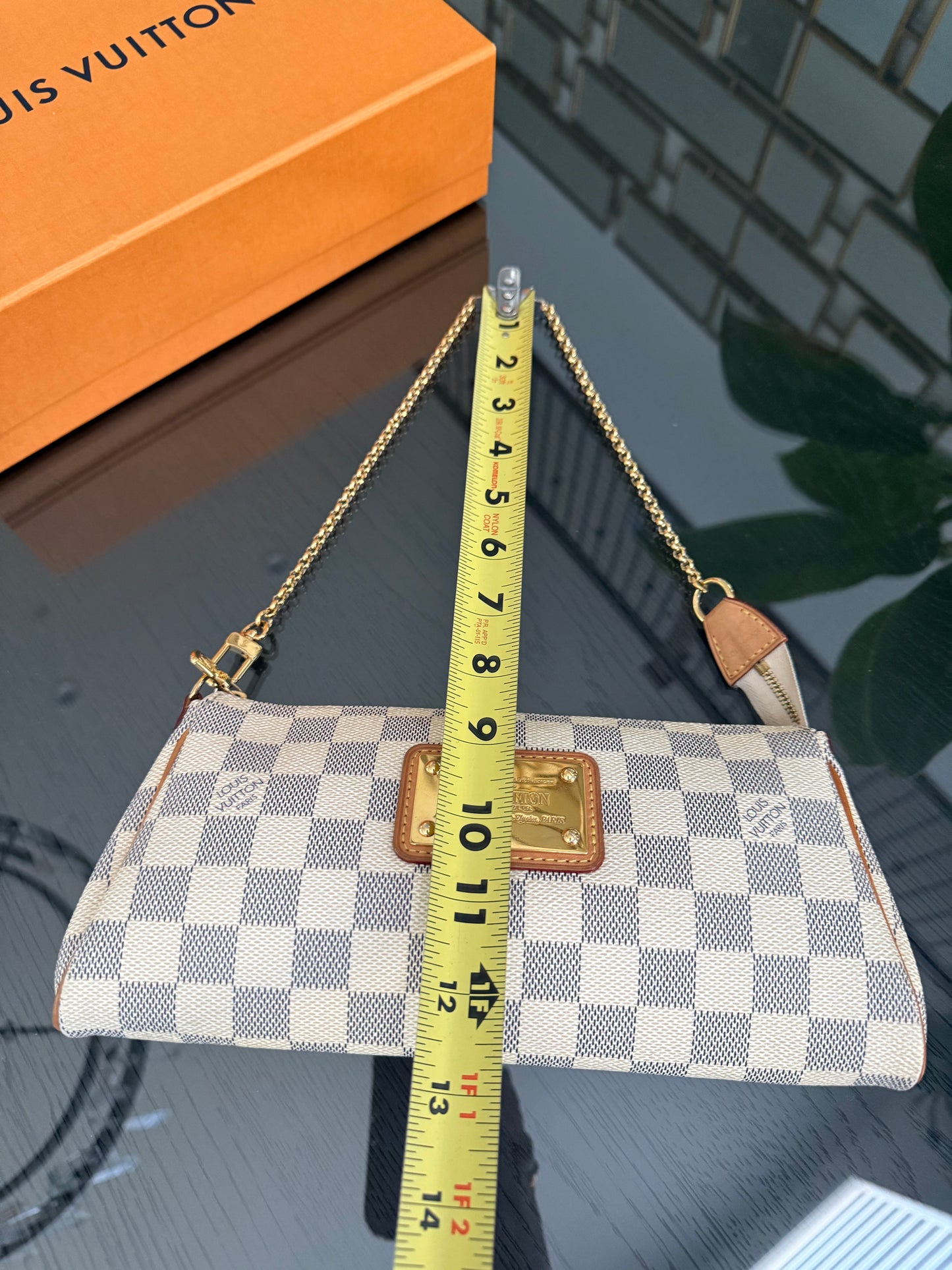 Eva Clutch in Azur with Dustbag and box ๐๏ธ Year: 2010