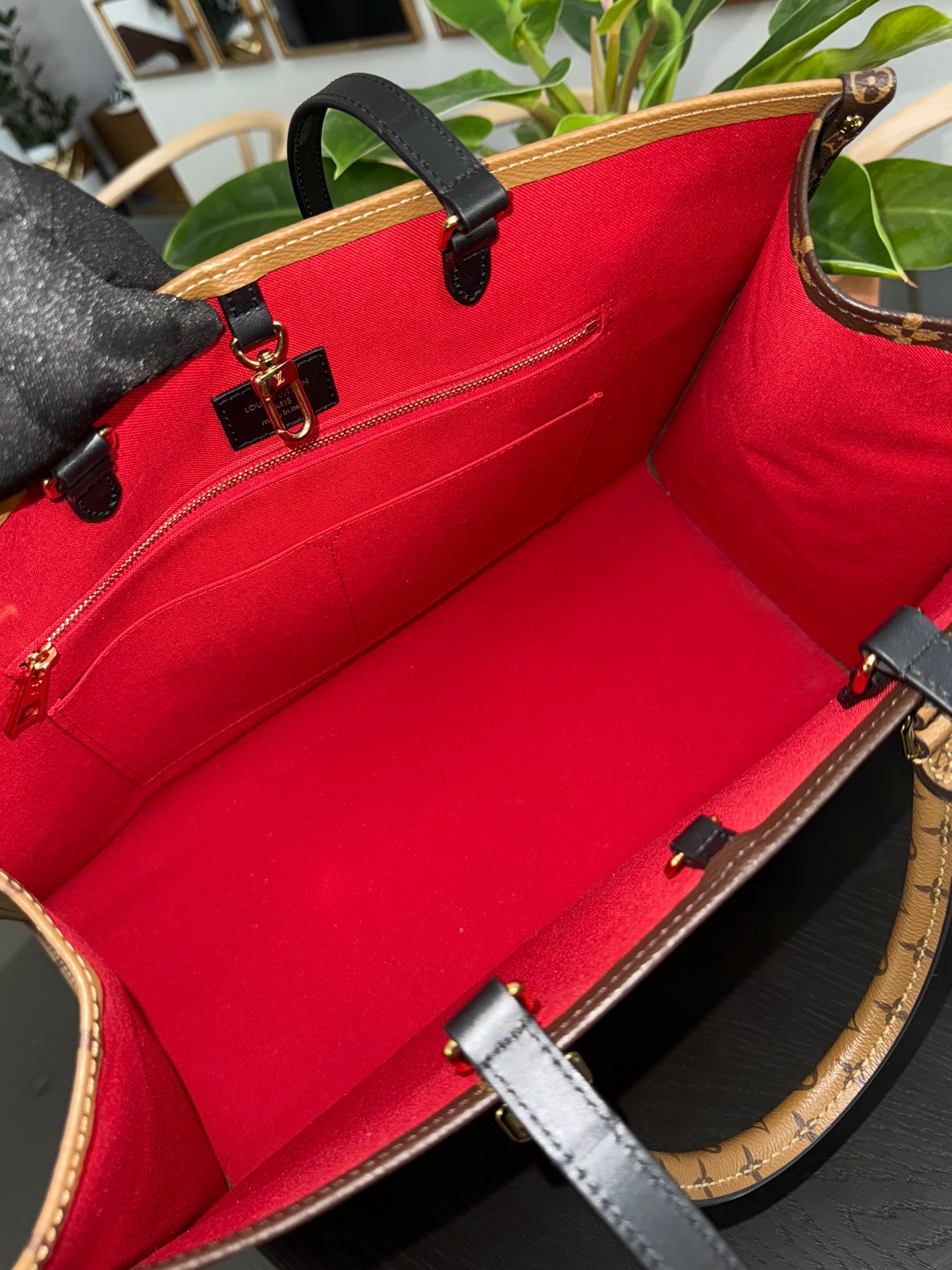 On The Go GM in Monogram -Microchip