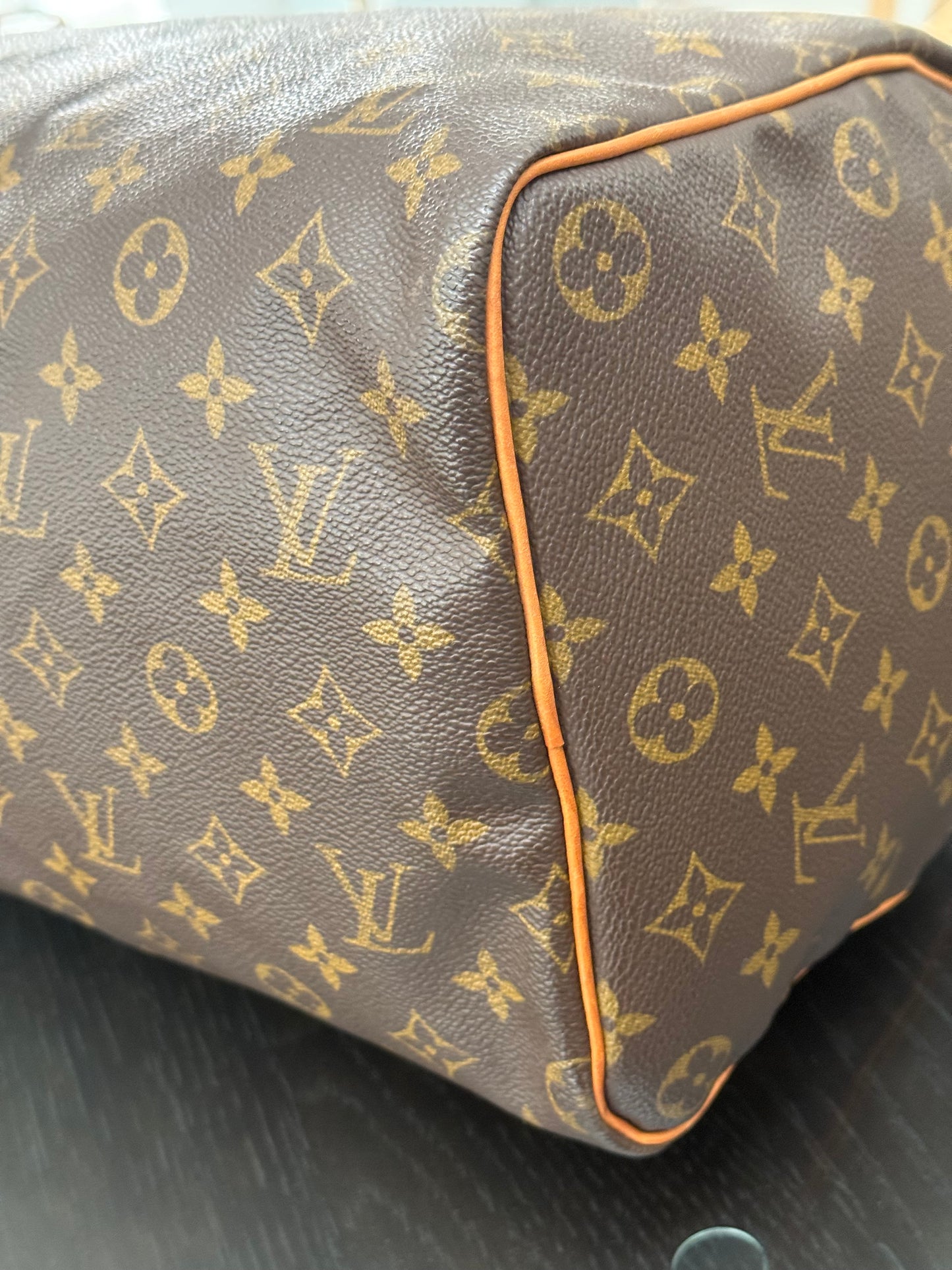 Speedy 40 with Dustbag- π
Year: 2000