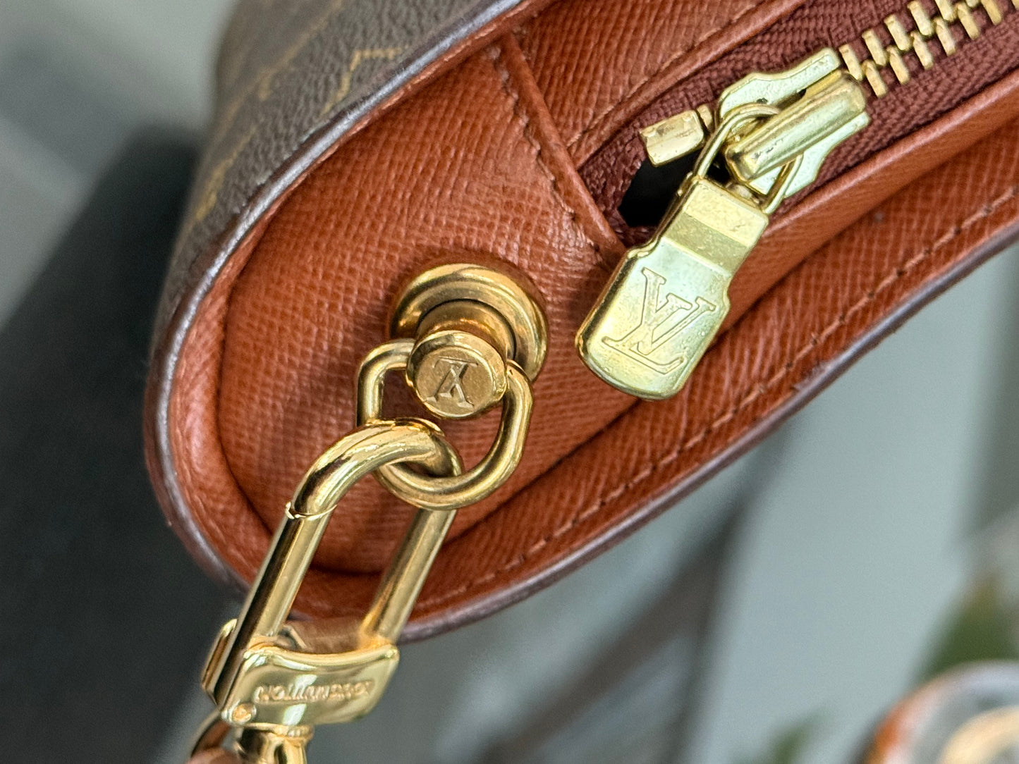 Orsay Clutch -๐๏ธ Year: 1997