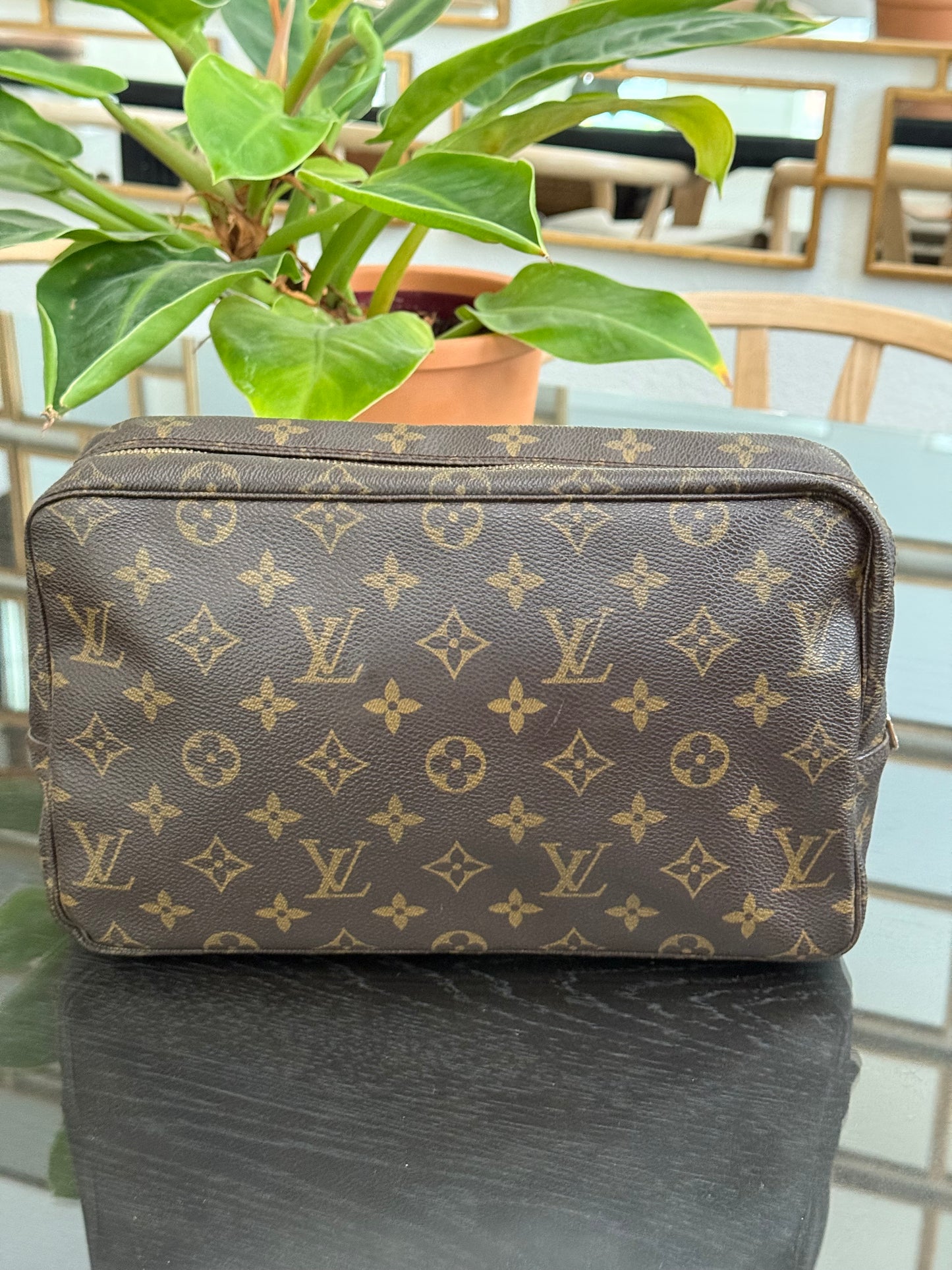 Trousse 28 -Year 1986