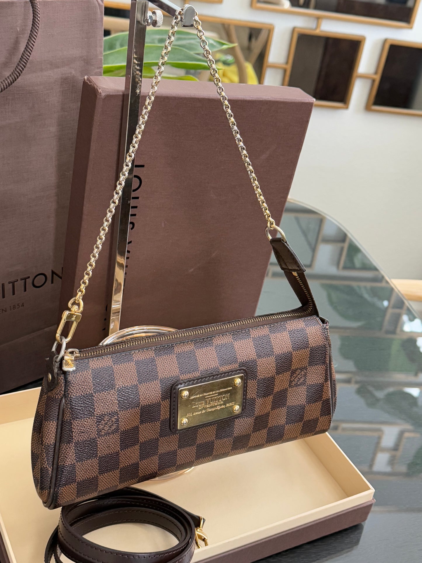Eva Clutch in DE with Dustbag,Box and Paper bag-๐๏ธ Year: 2010