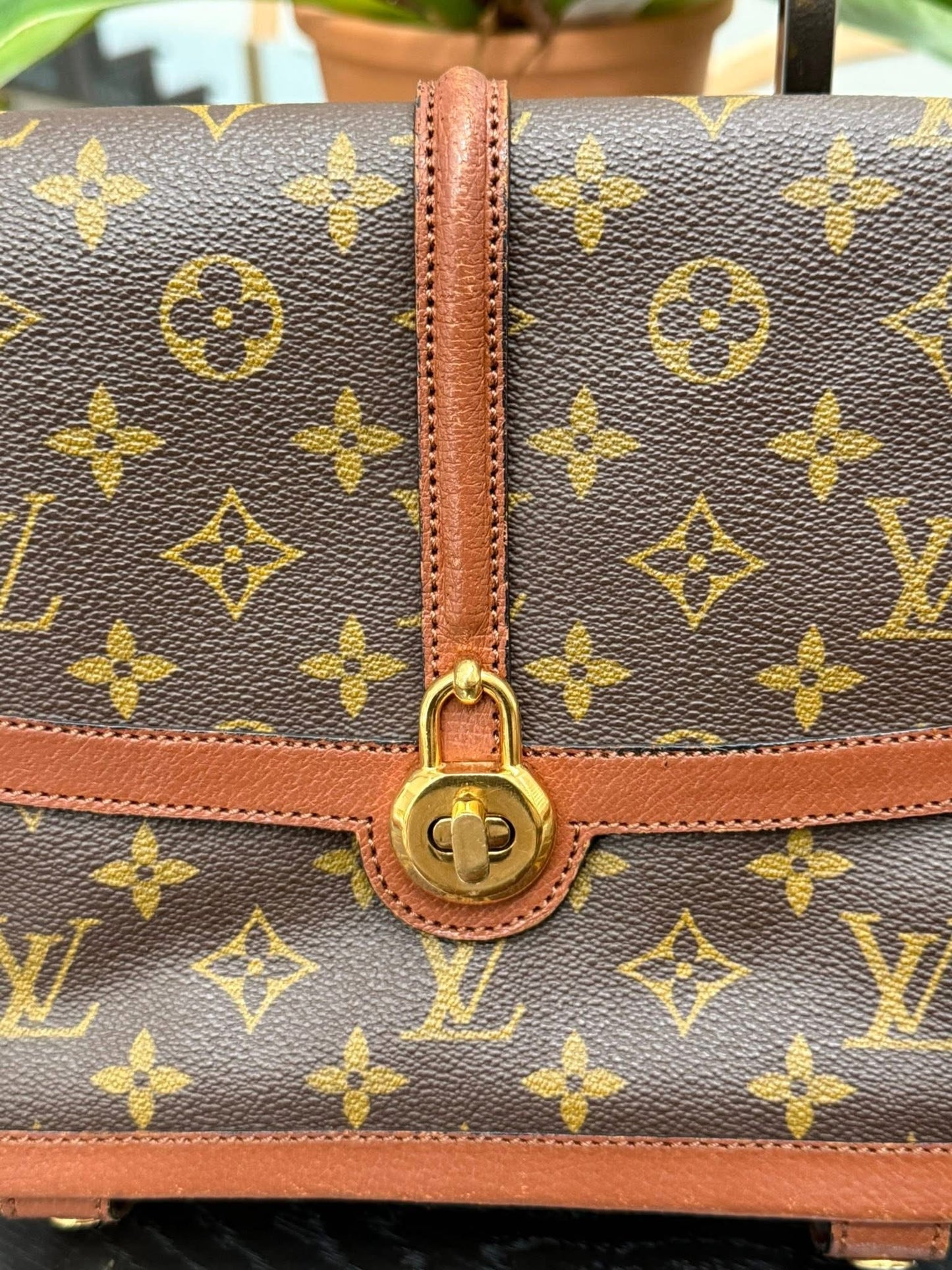 Monogram Sac Vendome 2 Way Bag -๐๏ธ Pre Date Code
