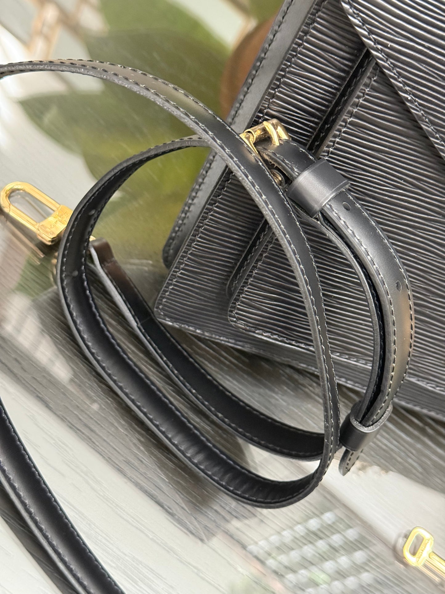 Epi Black Monceau 28 Crossbody 2 Way Bag - 📅 Year: 1997