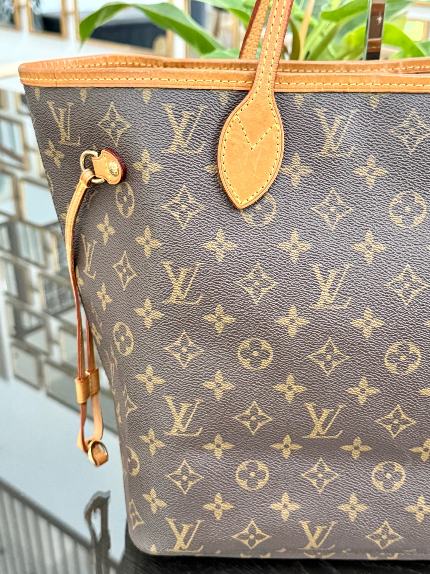 Neverfull MM with Dustbag 🗓️ Year: 2008