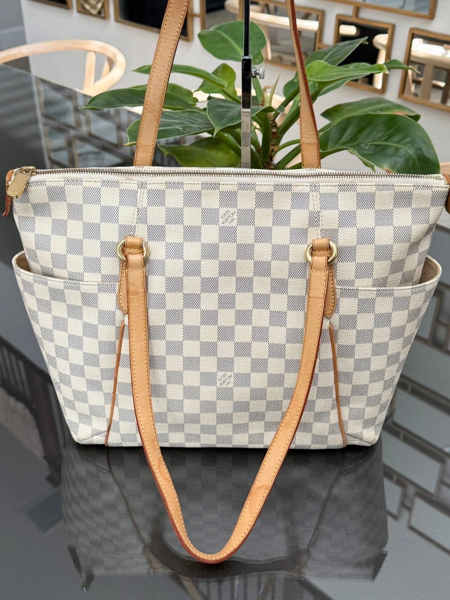 Totally MM in Azur with Dustbag and Insert Organizer -Year: 2009