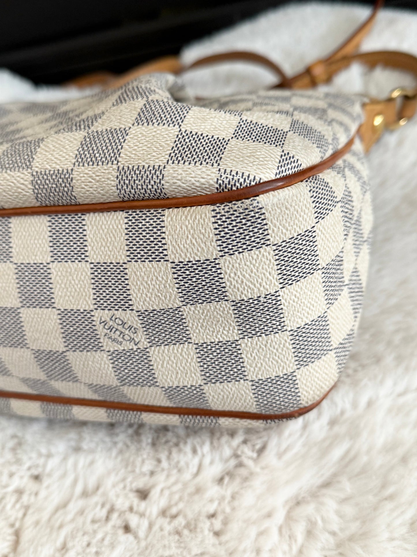 Siracusa PM Crossbody - Year 2012