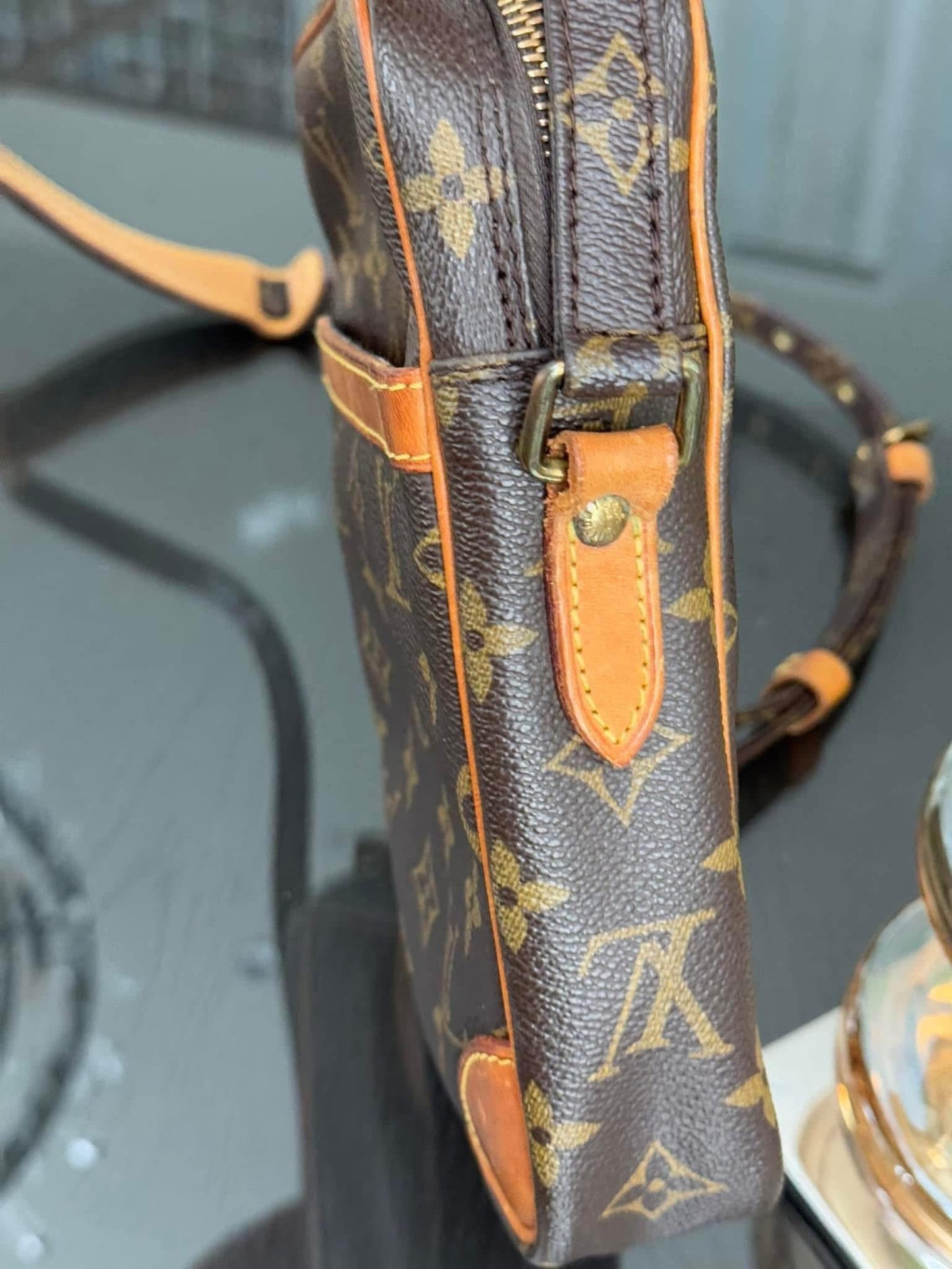 Danube PM Crossbody Bag -๐๏ธ Year: 1989