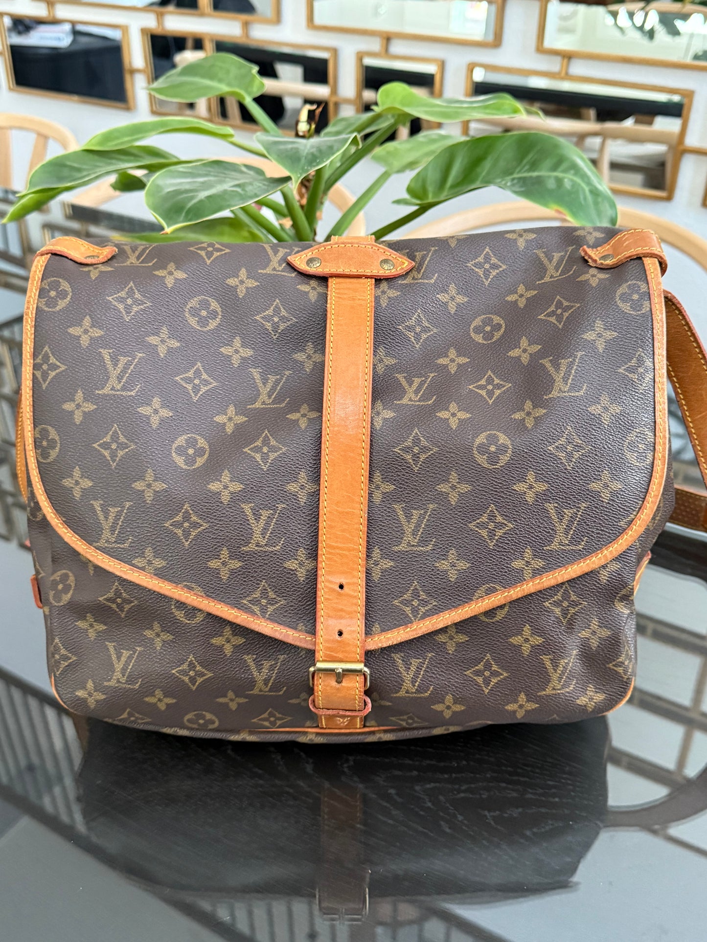 Saumur 35 Crossbody -๐๏ธ Year: 1992