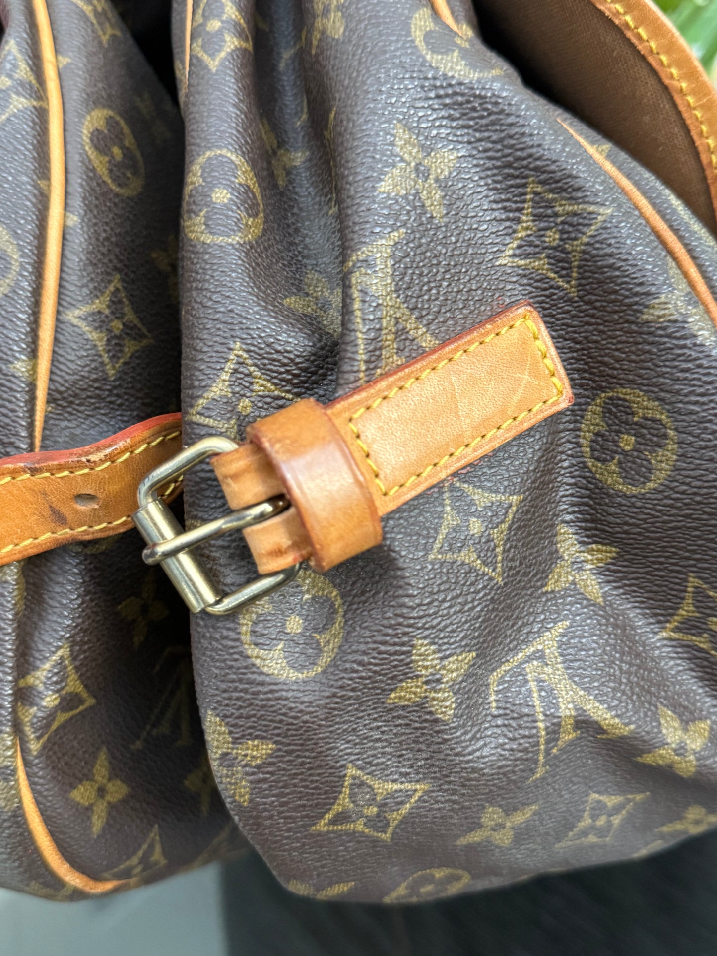 Saumur 35 Crossbody -๐๏ธ Year: 1992